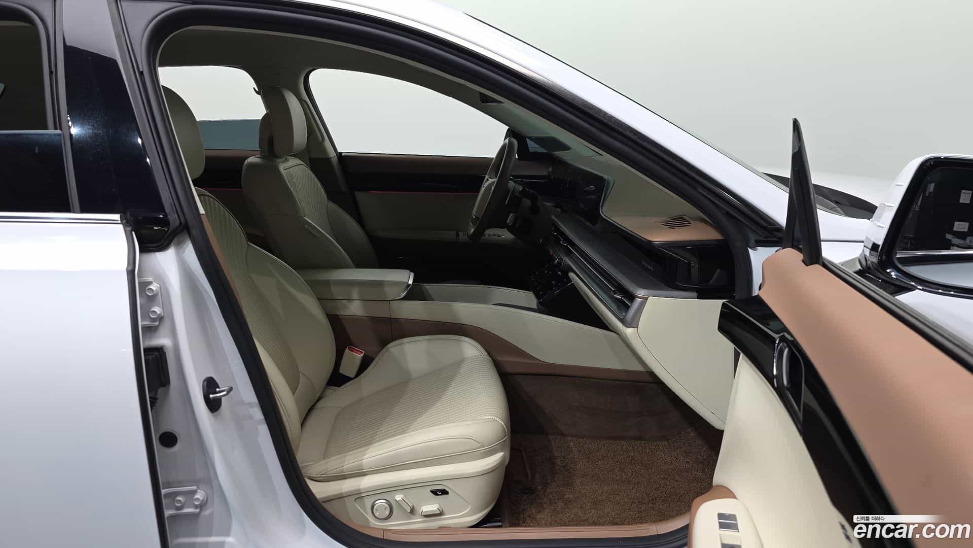Grandeur Hyundai 2024.2-OPTION-015