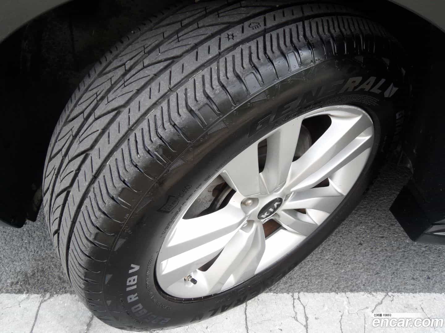 Sorento Kia 2016.5-INNER-009