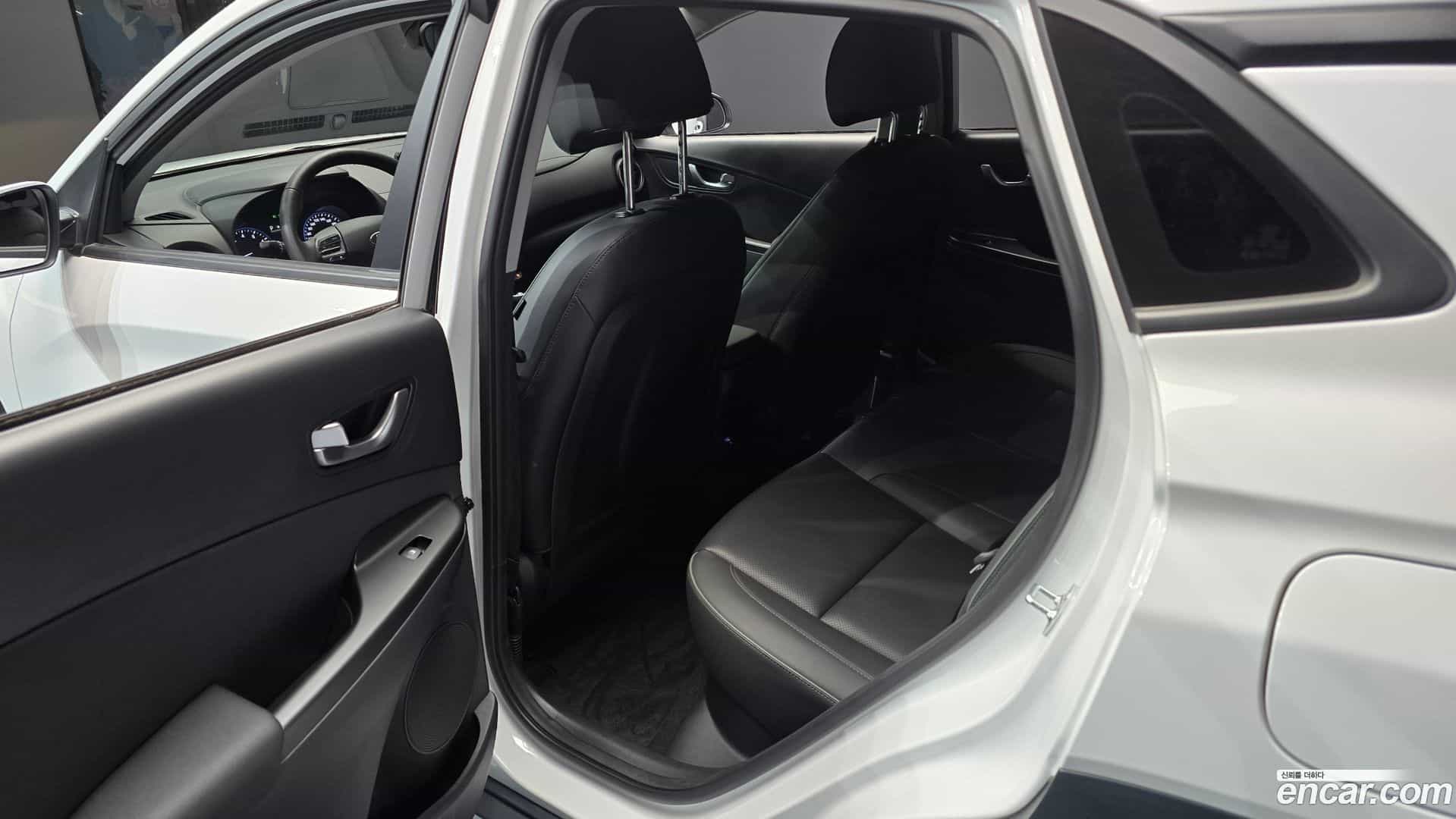 Kona Hyundai 2022.6-OPTION-016