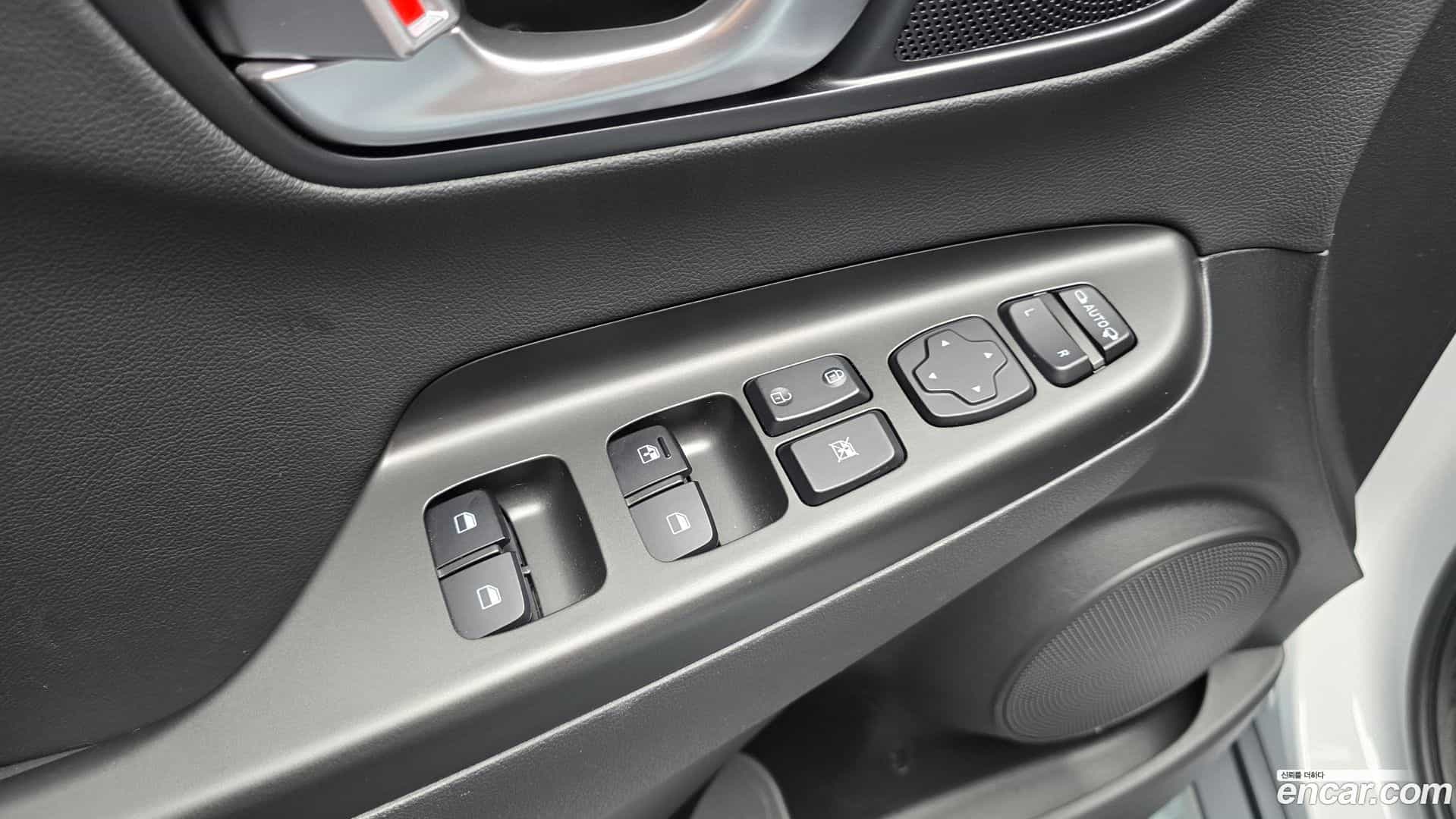Kona Hyundai 2022.6-OPTION-023