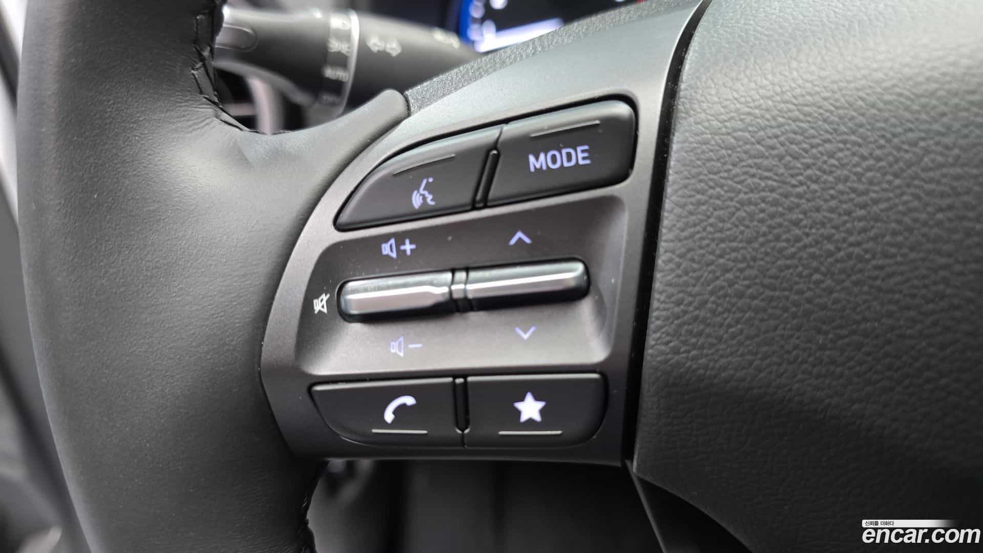 Kona Hyundai 2022.6-OPTION-041