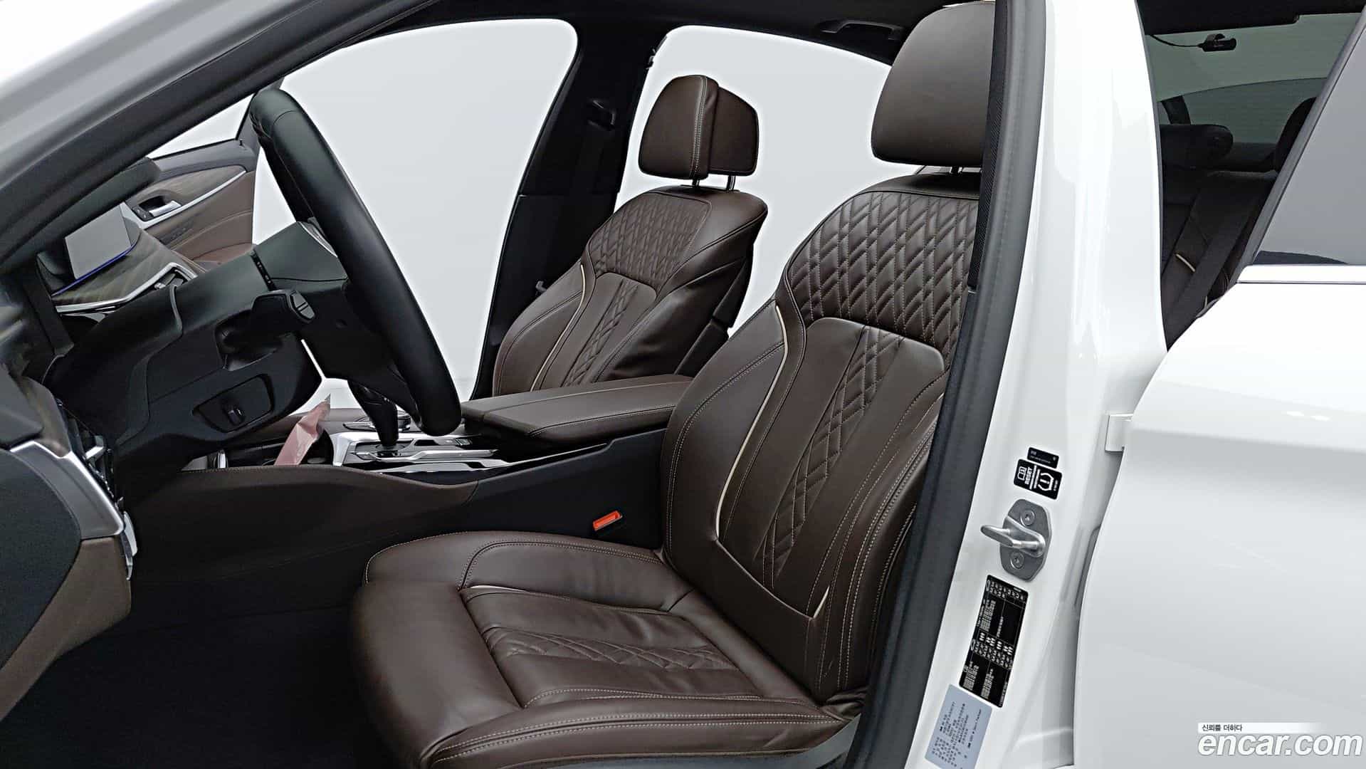 5-Series BMW 2020.7-INNER-009