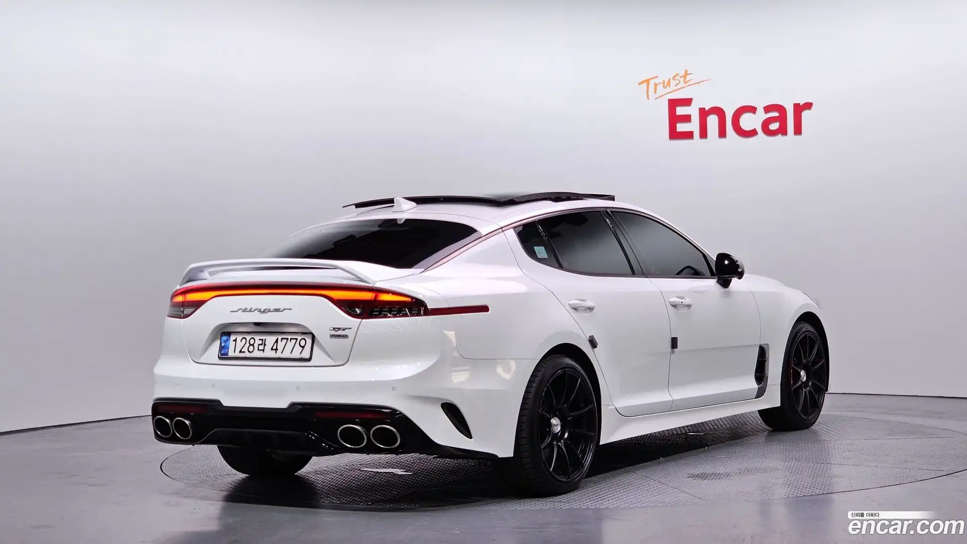 Stinger Kia 2020.10-OUTER-002