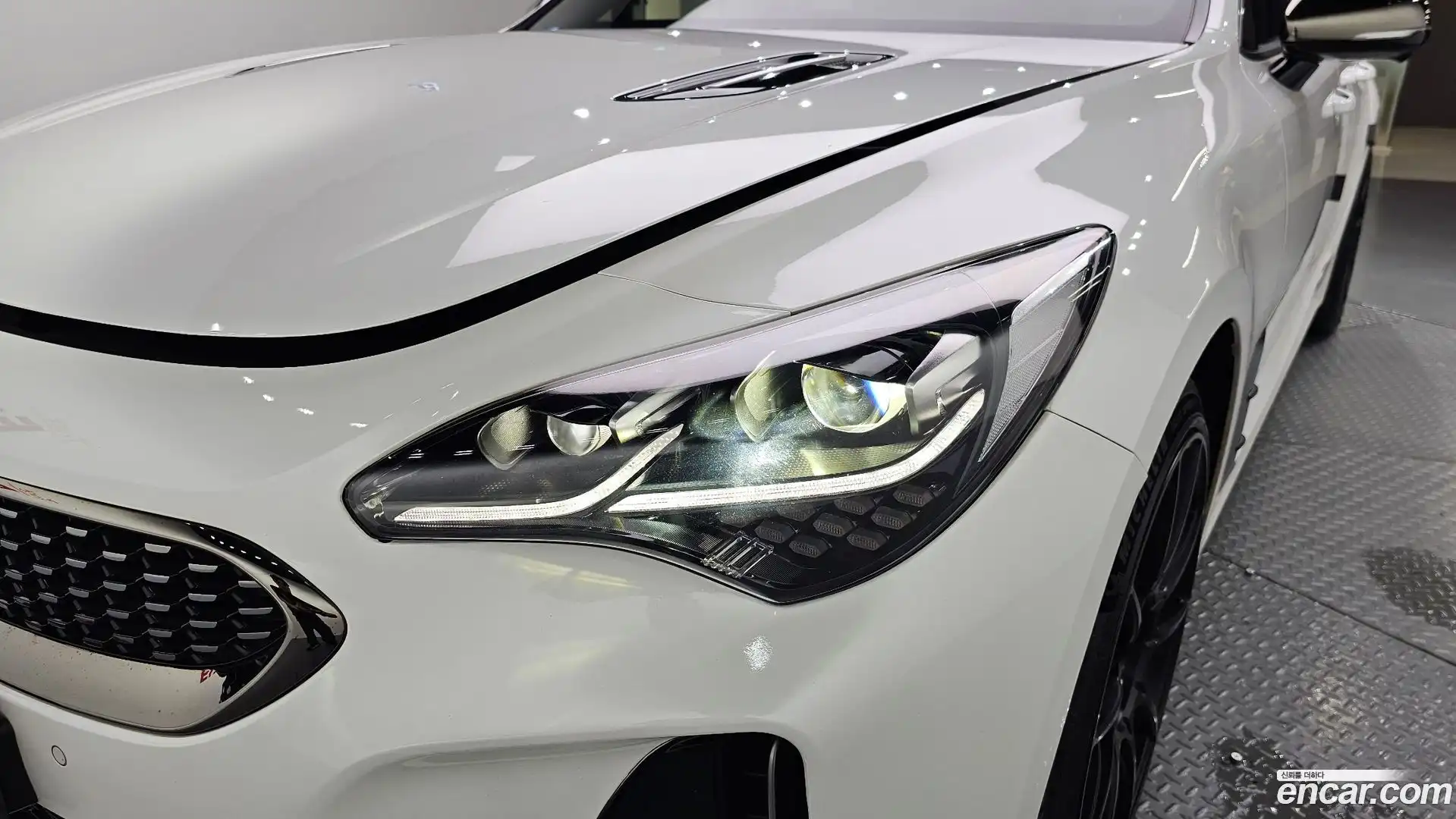 Stinger Kia 2020.10-OUTER-032
