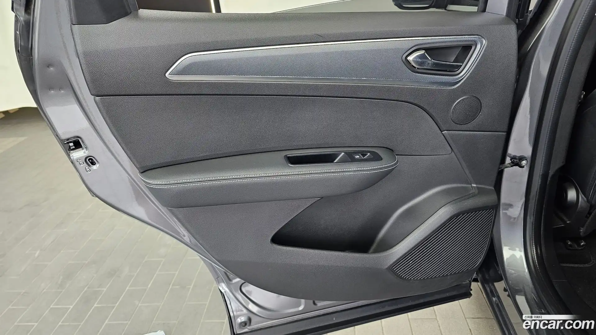 XM3 Renault Korea 2021.6-INNER-035