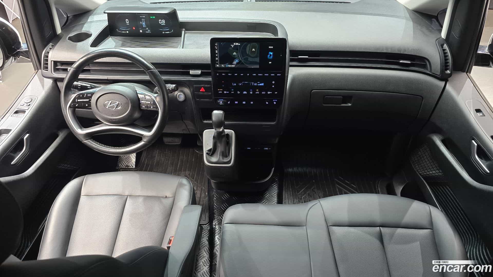 Staria Hyundai 2023.10-INNER-007