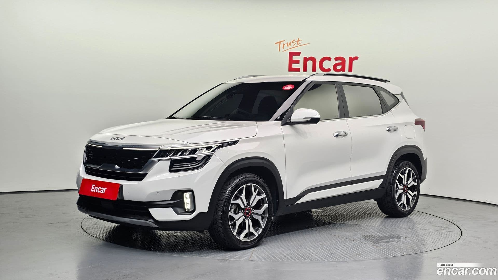 Main__Slider__Photo:Seltos Kia 2022.1-0