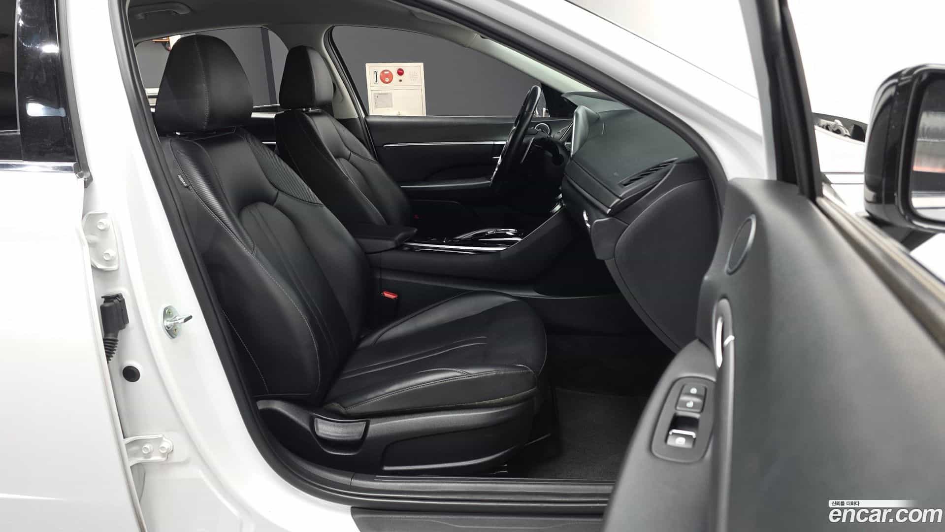 Sonata Hyundai 2022.6-OPTION-015