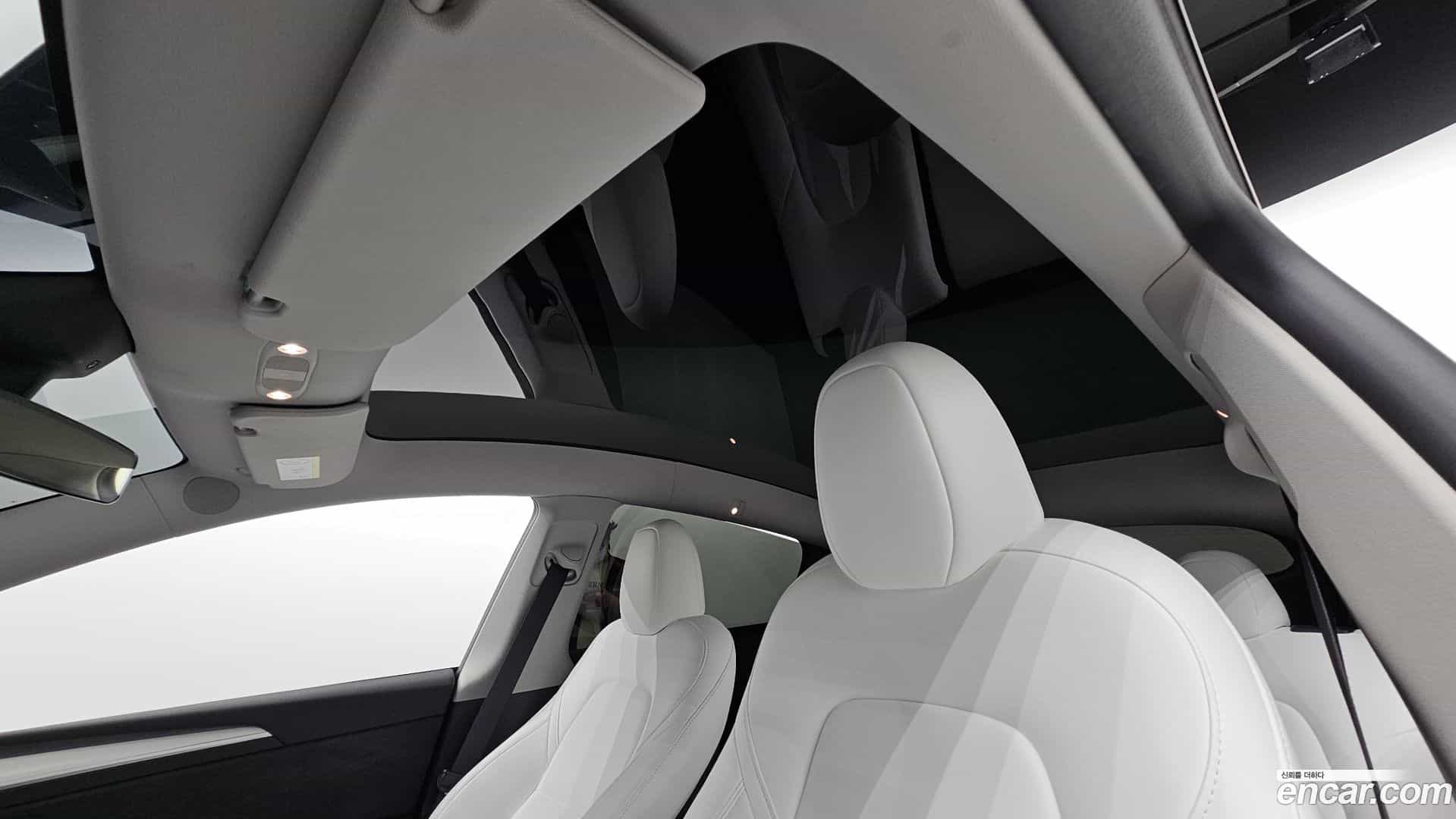 Model Y Tesla 2023.10-OPTION-023