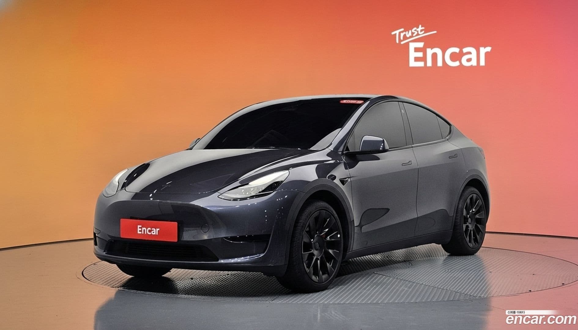 Main__Slider__Photo:Model Y Tesla 2023.10-0