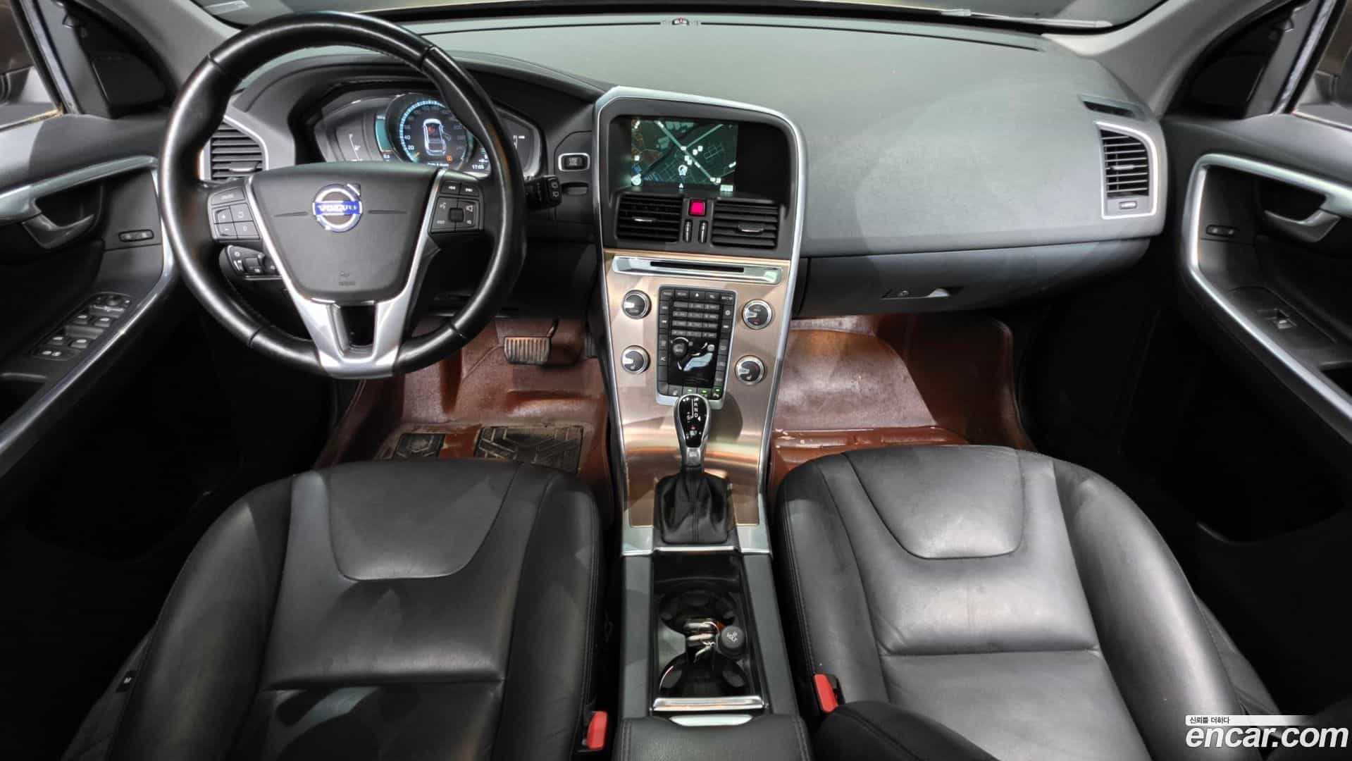 XC60 Volvo 2016.0-INNER-007