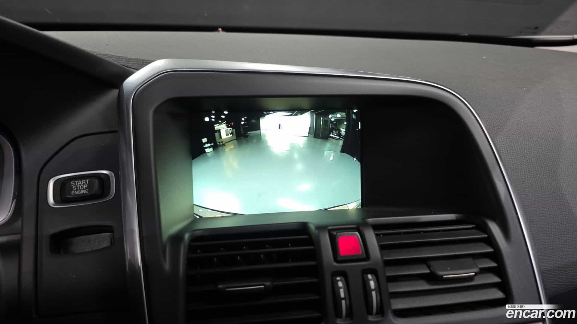 XC60 Volvo 2016.0-OPTION-019