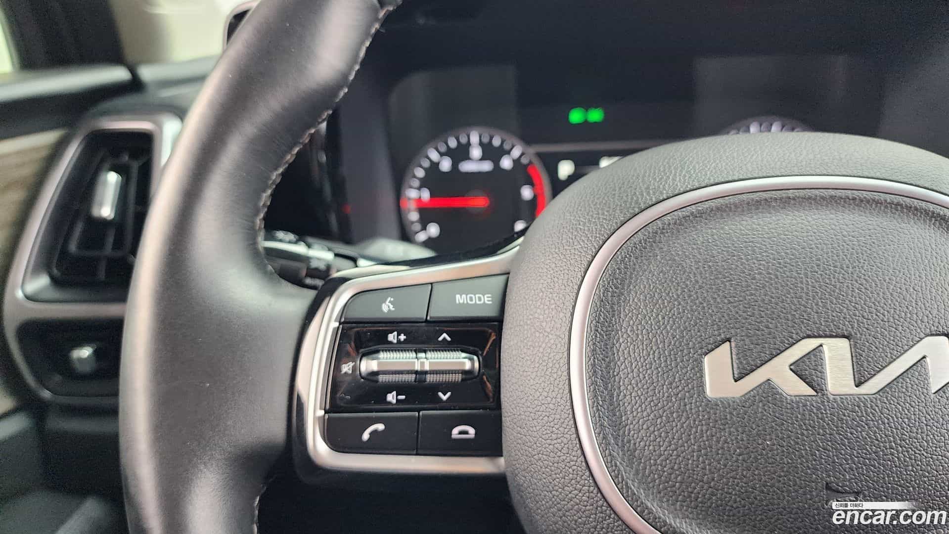 Sorento Kia 2023.4-OPTION-022