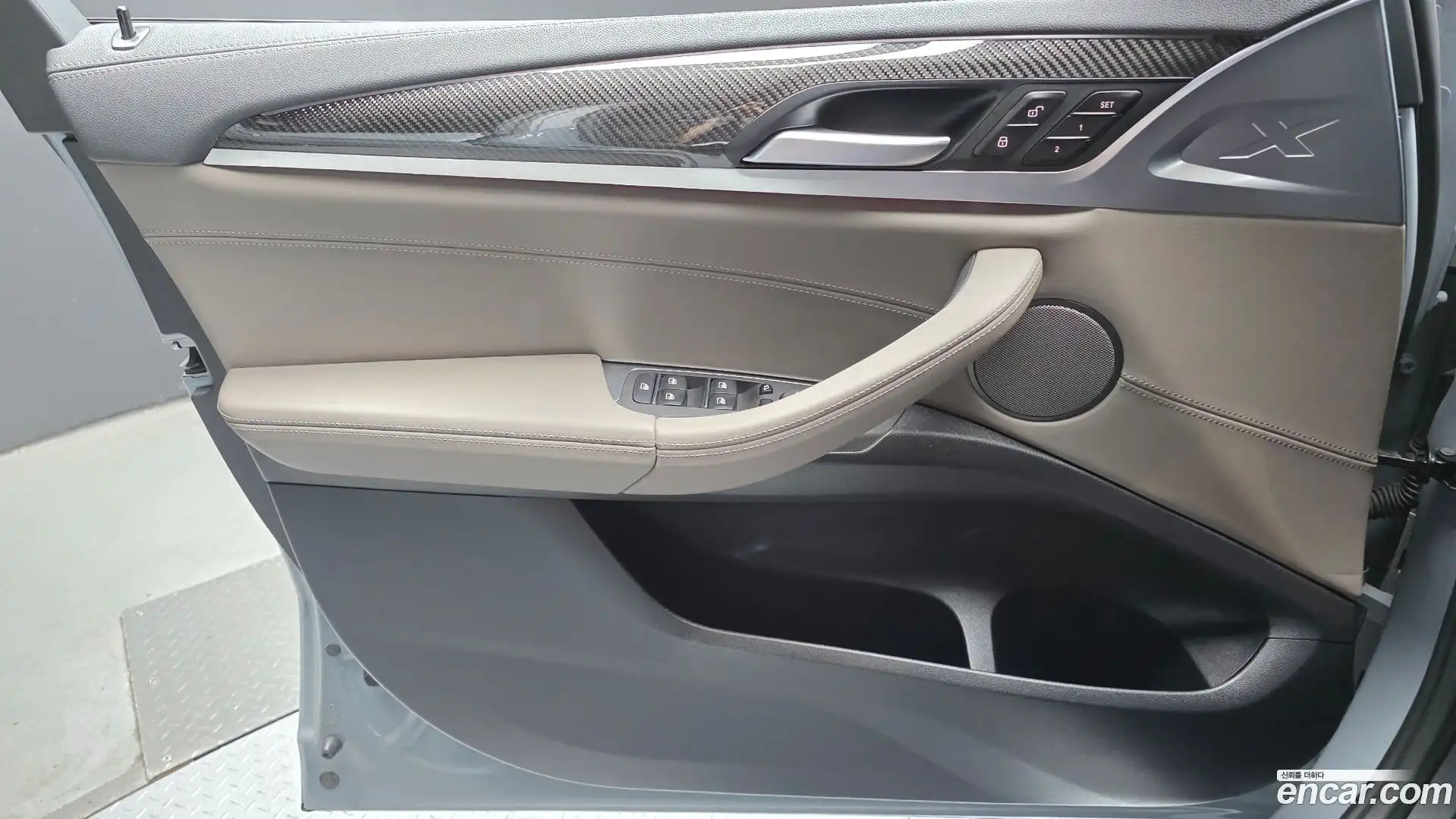 X4M BMW 2024.11-INNER-034