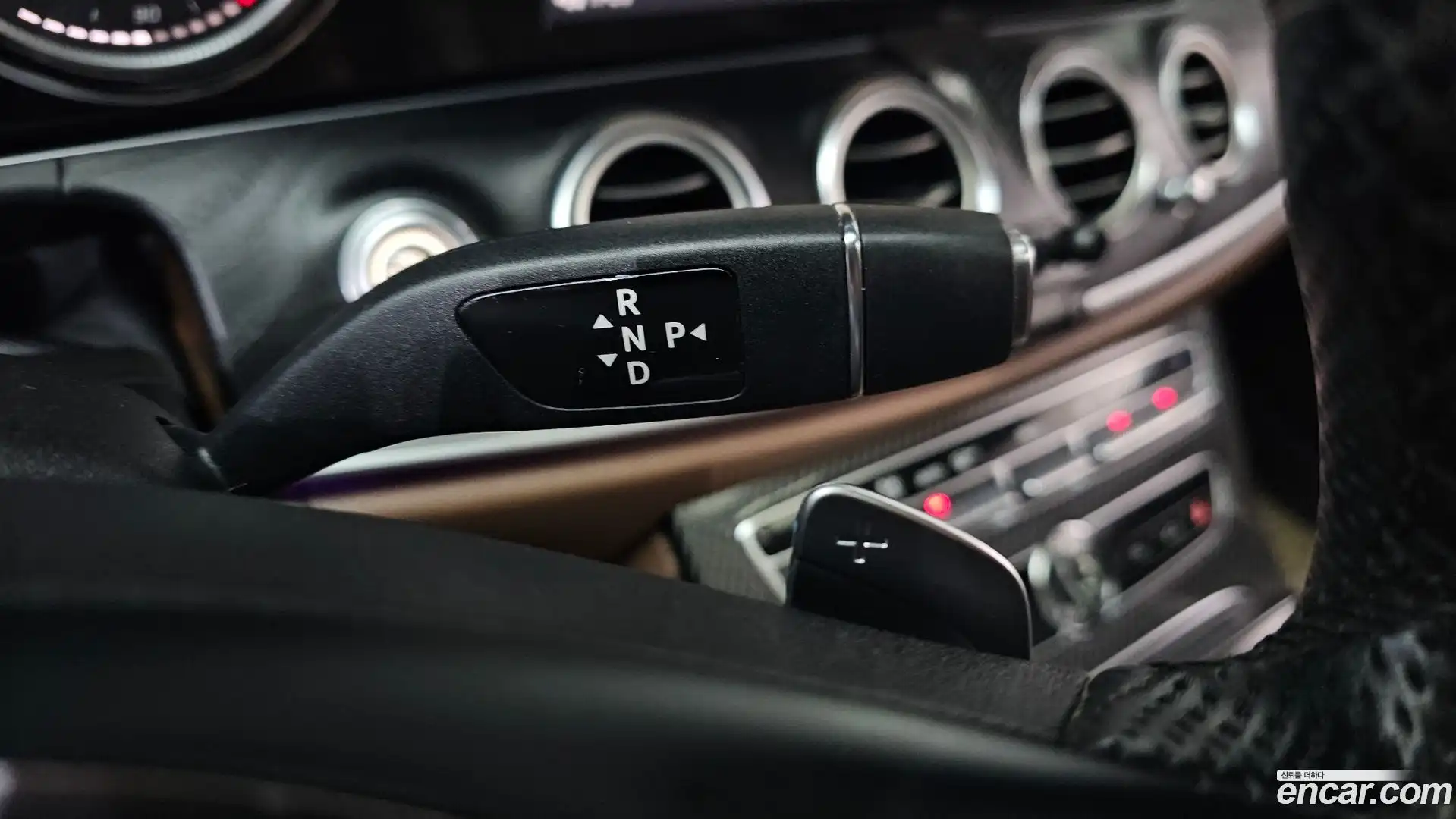 E-Class Mercedes-Benz 2016.7-INNER-009