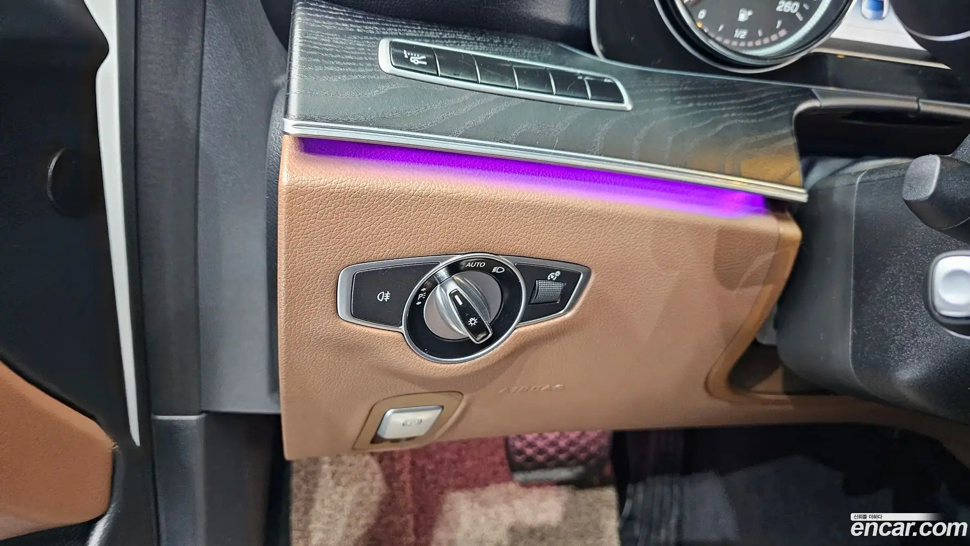 E-Class Mercedes-Benz 2016.7-OPTION-020