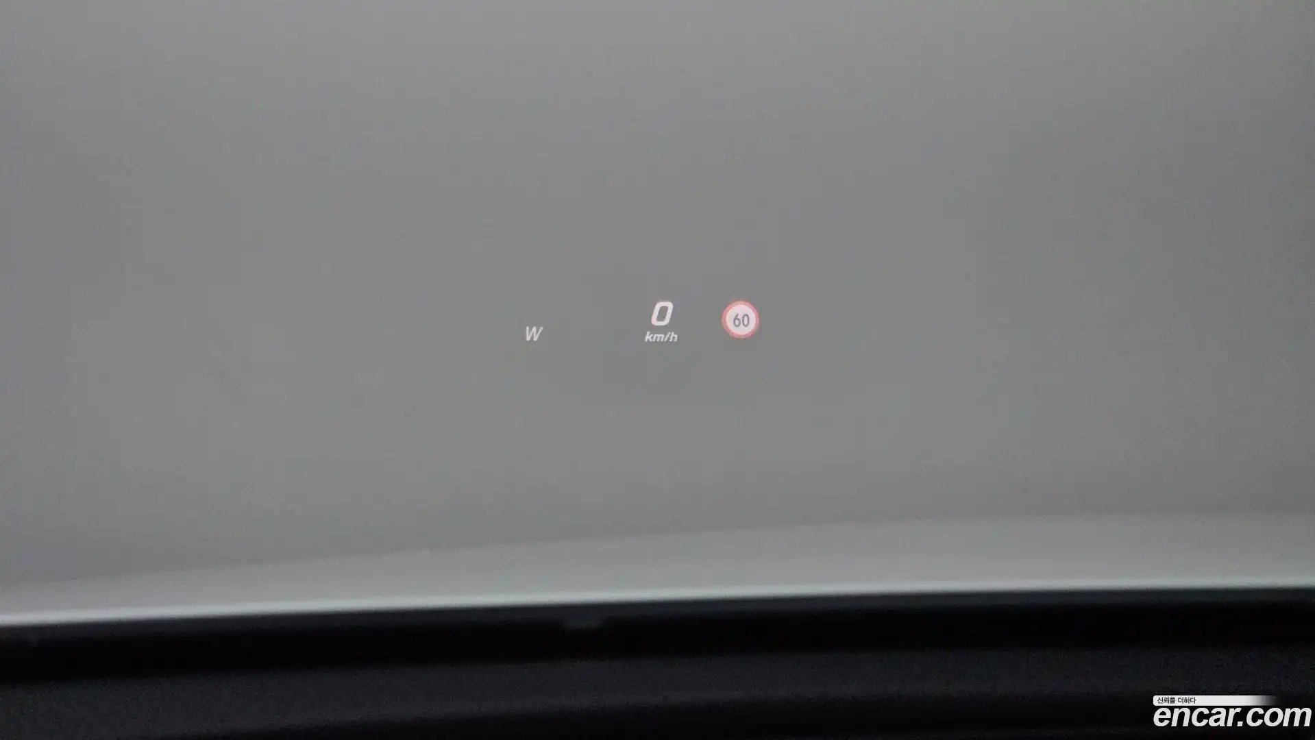 E-Class Mercedes-Benz 2016.7-OPTION-021