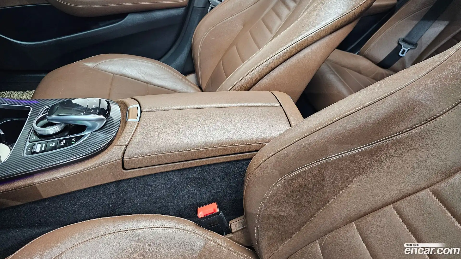 E-Class Mercedes-Benz 2016.7-OPTION-044