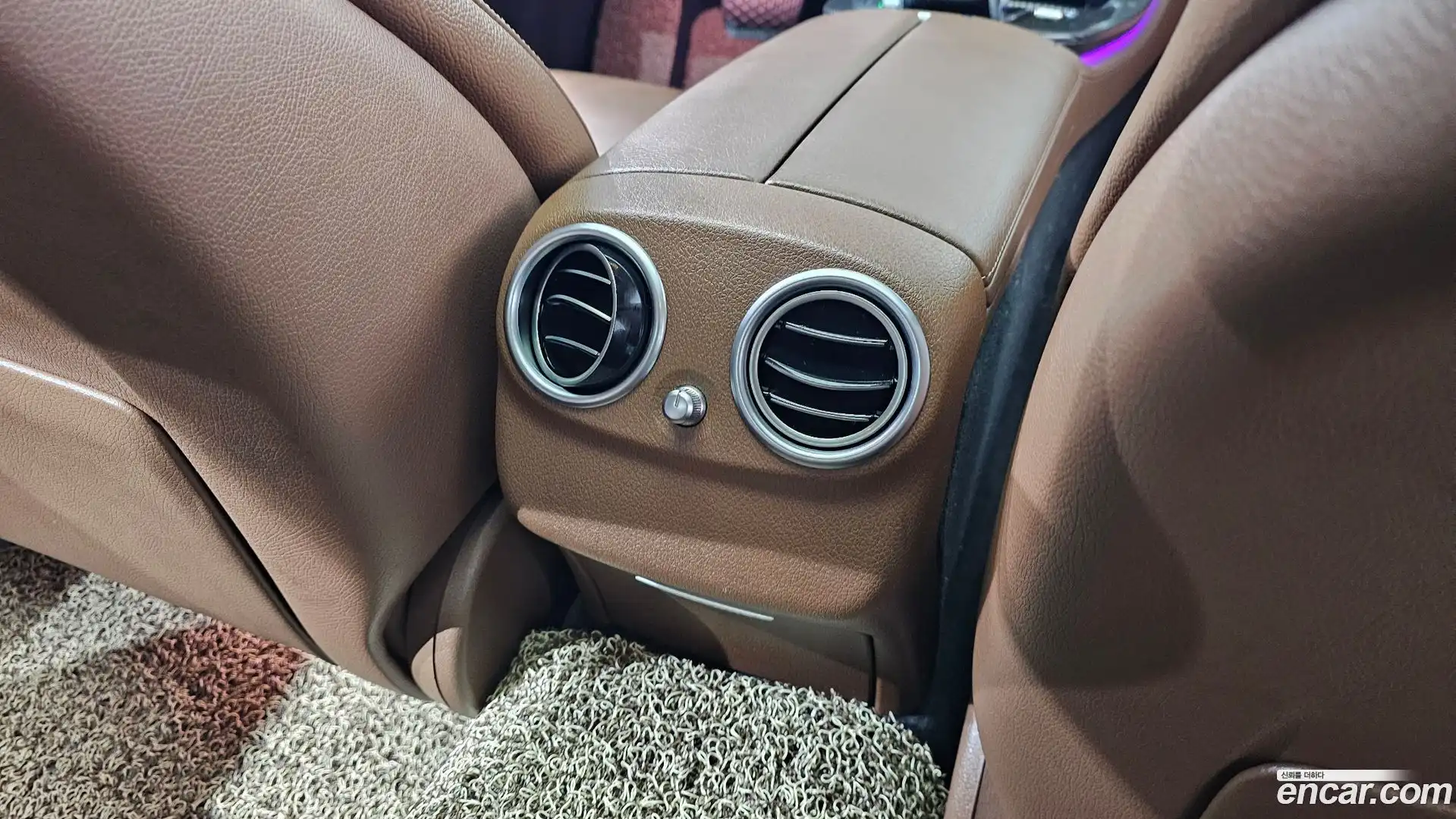 E-Class Mercedes-Benz 2016.7-OPTION-045