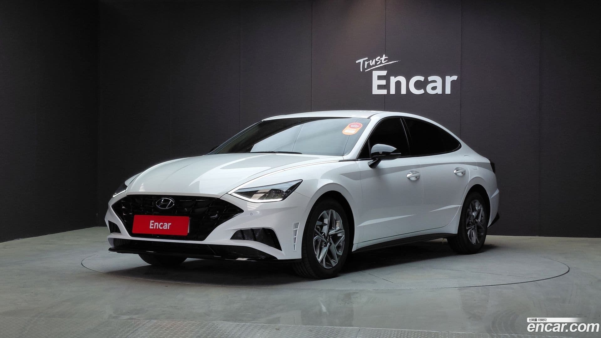 Main__Slider__Photo:Sonata Hyundai 2022.6-0