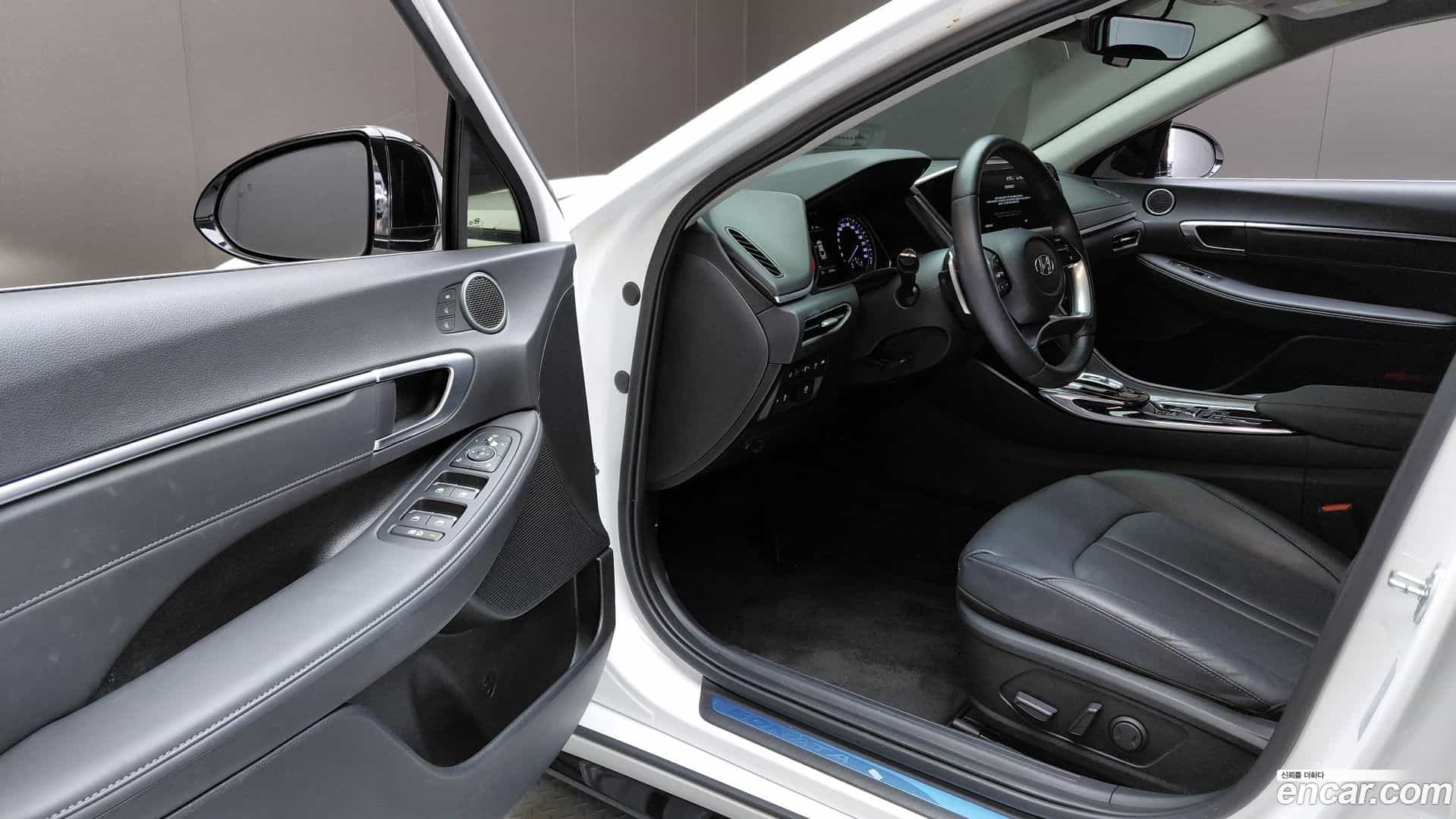 Sonata Hyundai 2022.6-INNER-010