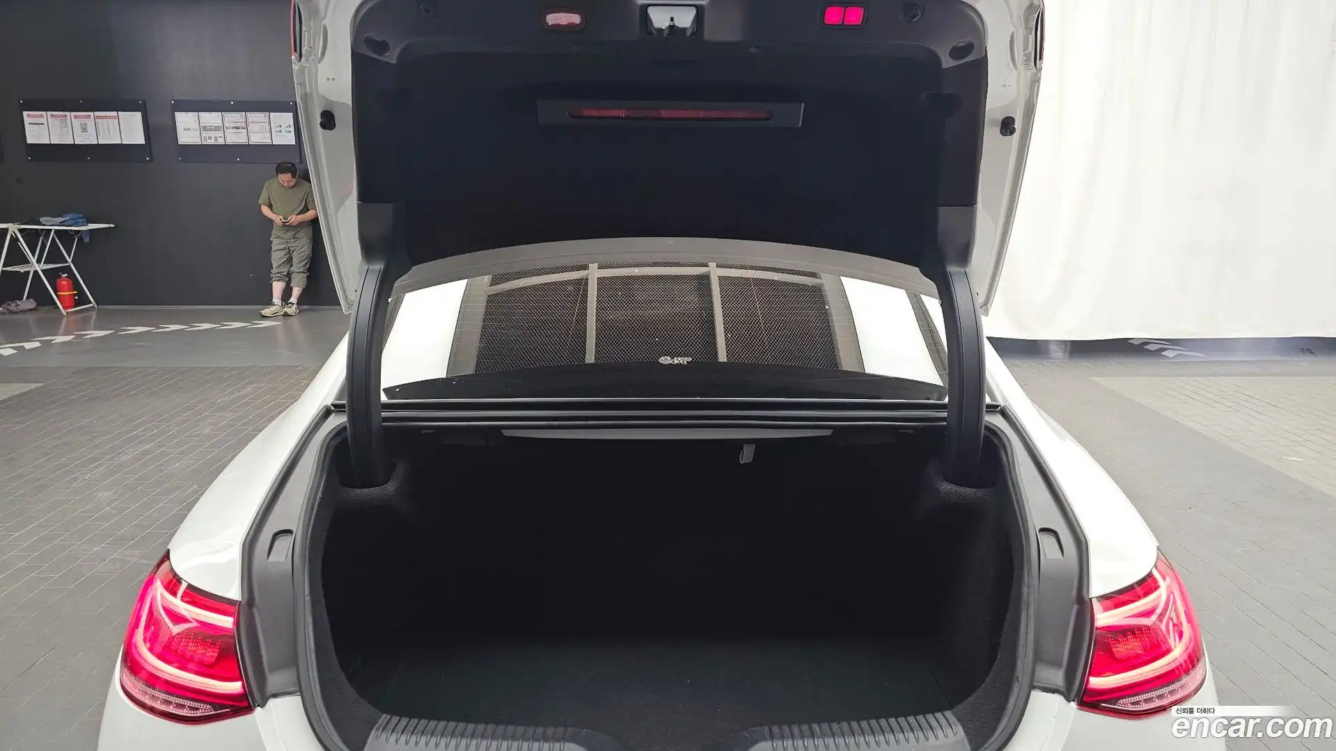 CLS-Class Mercedes-Benz 2022.5-OPTION-024