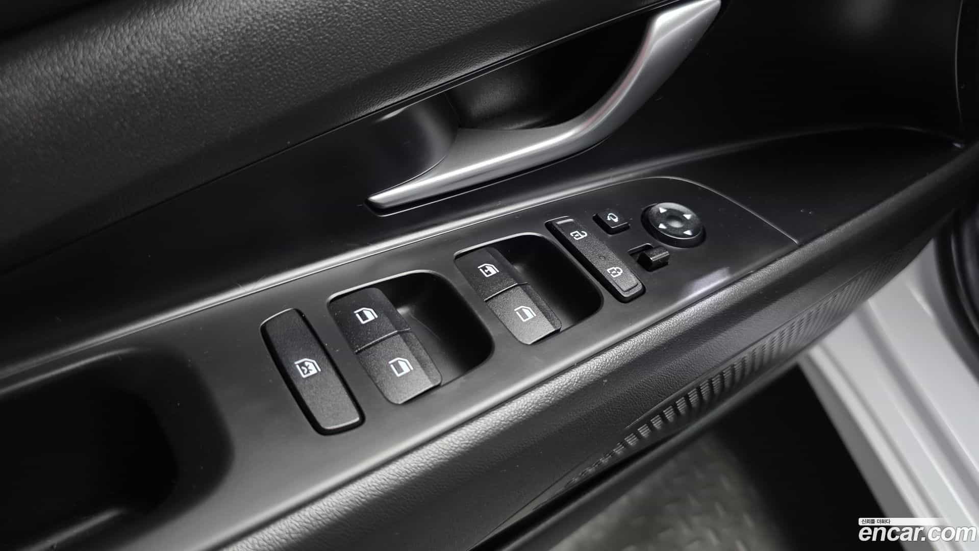 AVANTE Hyundai 2023.2-OPTION-017