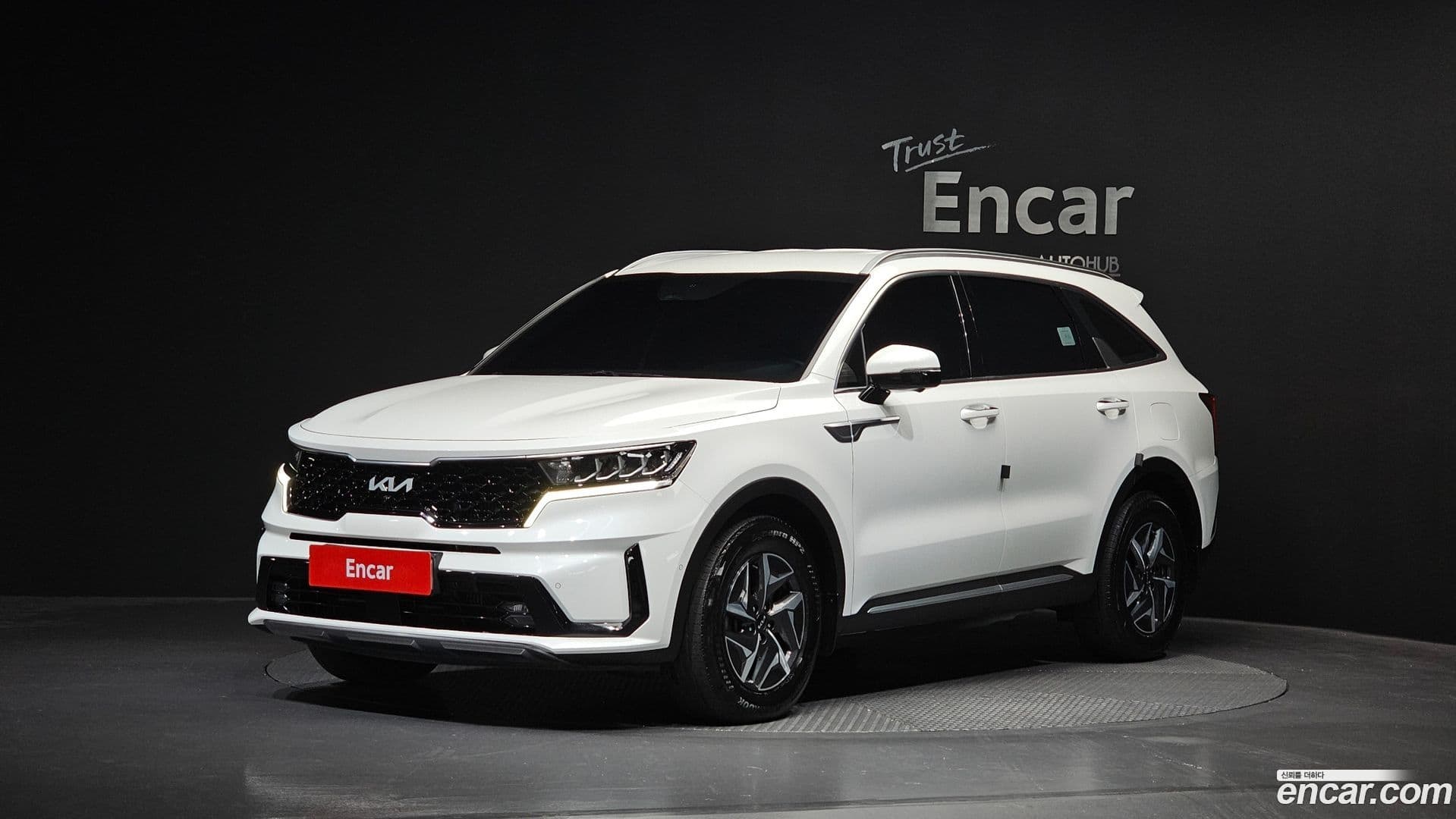 Main__Slider__Photo:Sorento Kia 2023.6-0