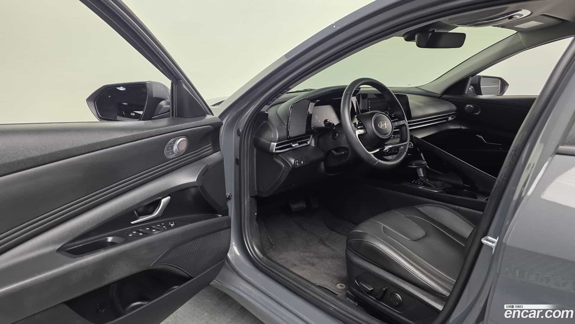 AVANTE Hyundai 2025.5-INNER-010