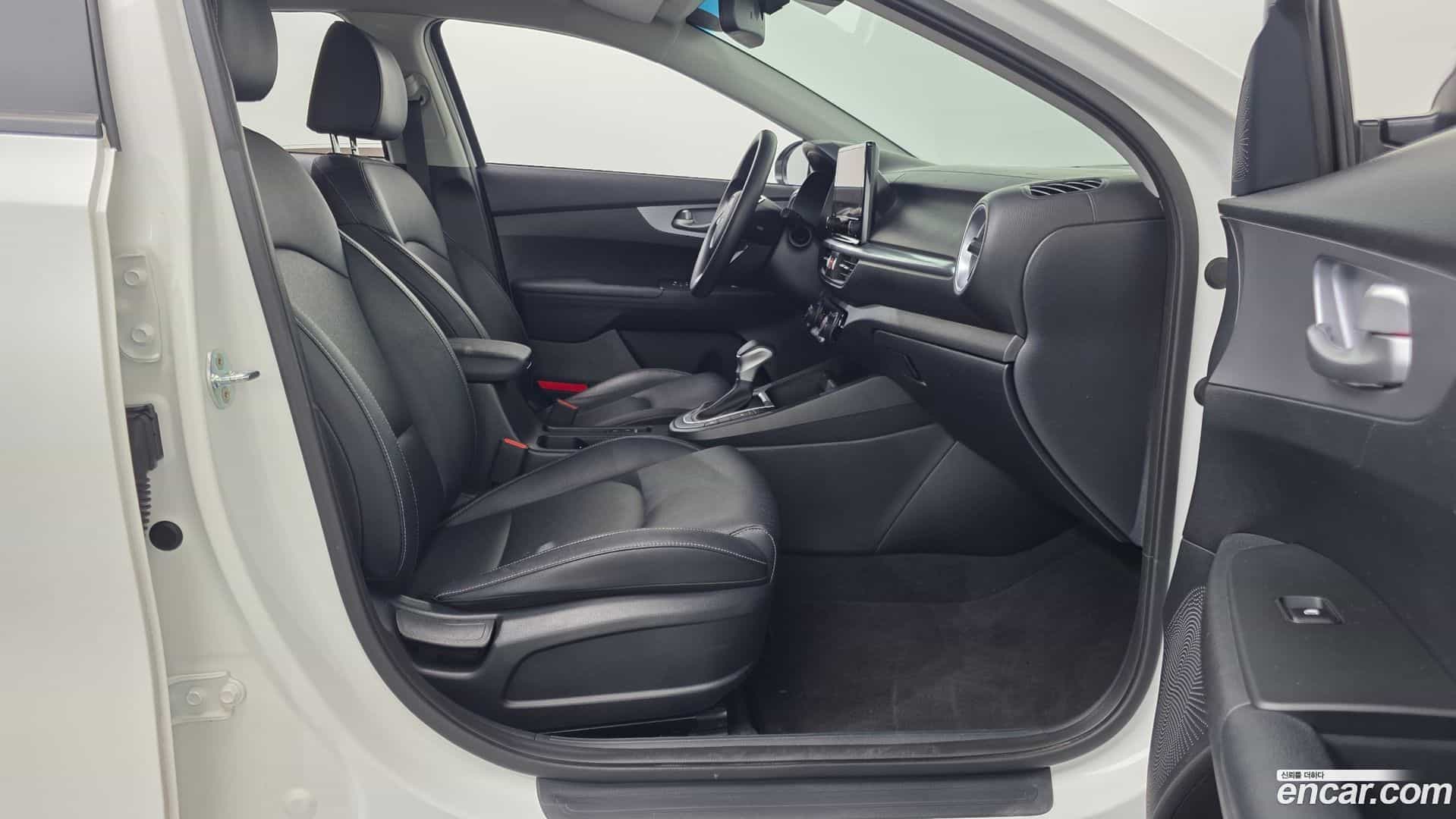 K3 Kia 2022.6-OPTION-016