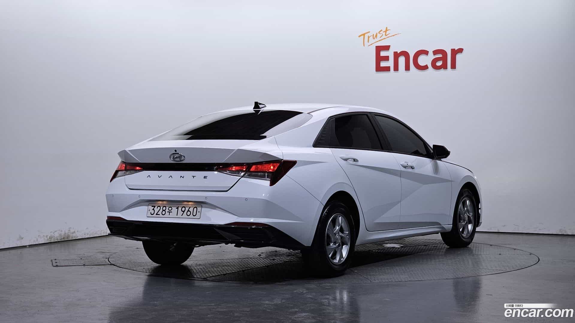 AVANTE Hyundai 2021.5-OUTER-002