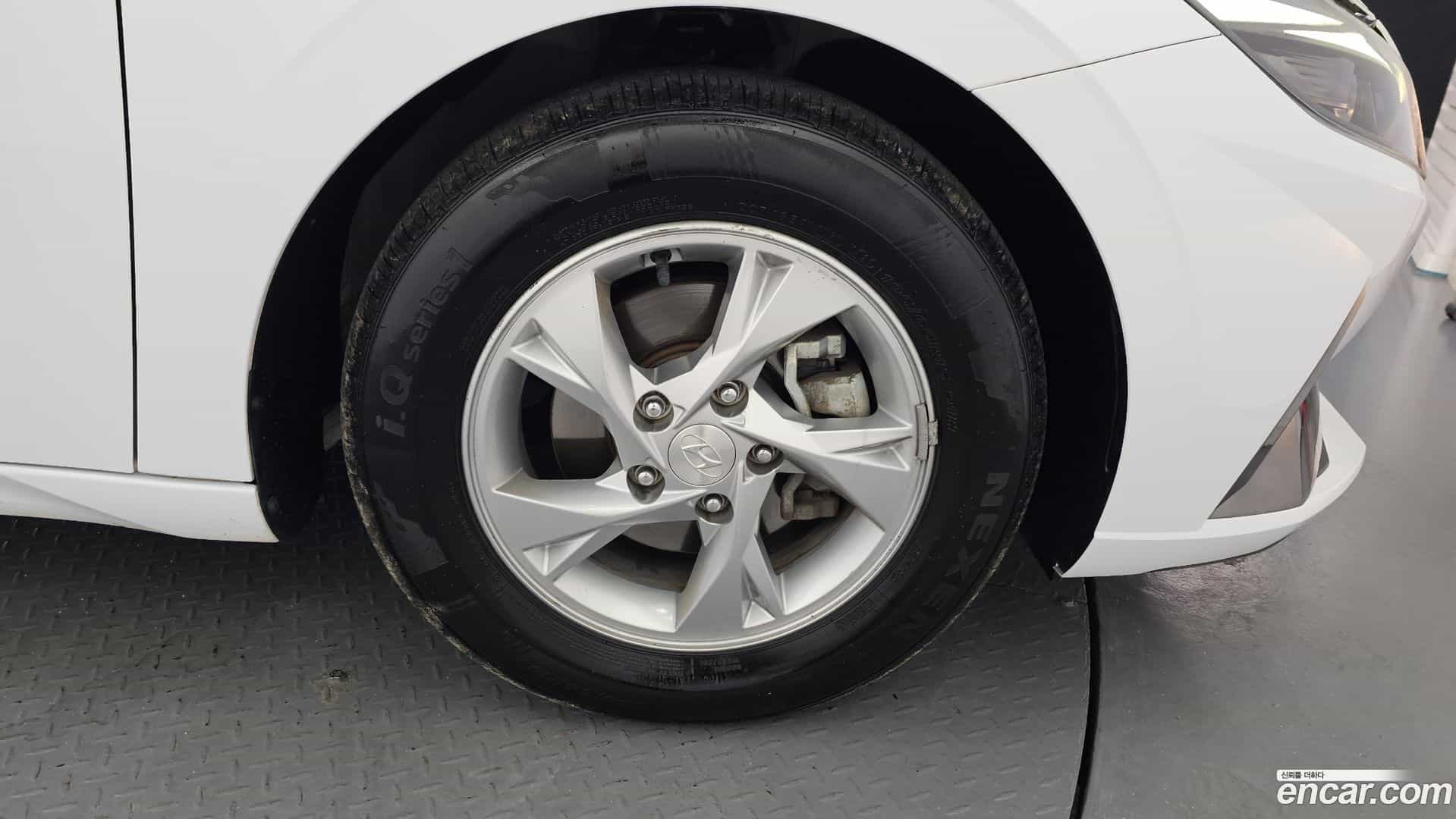 AVANTE Hyundai 2021.5-OUTER-005
