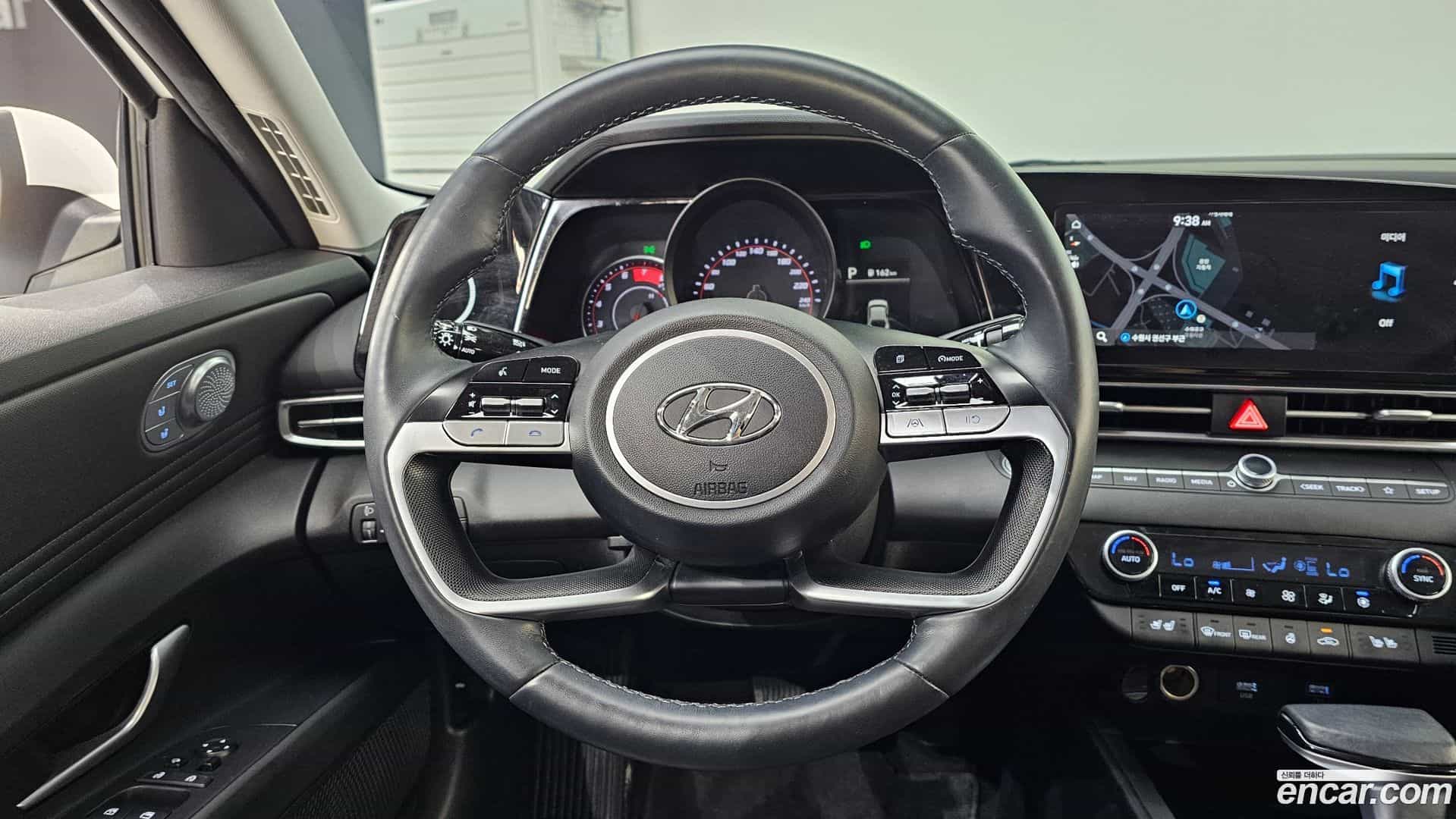 AVANTE Hyundai 2021.5-OPTION-017