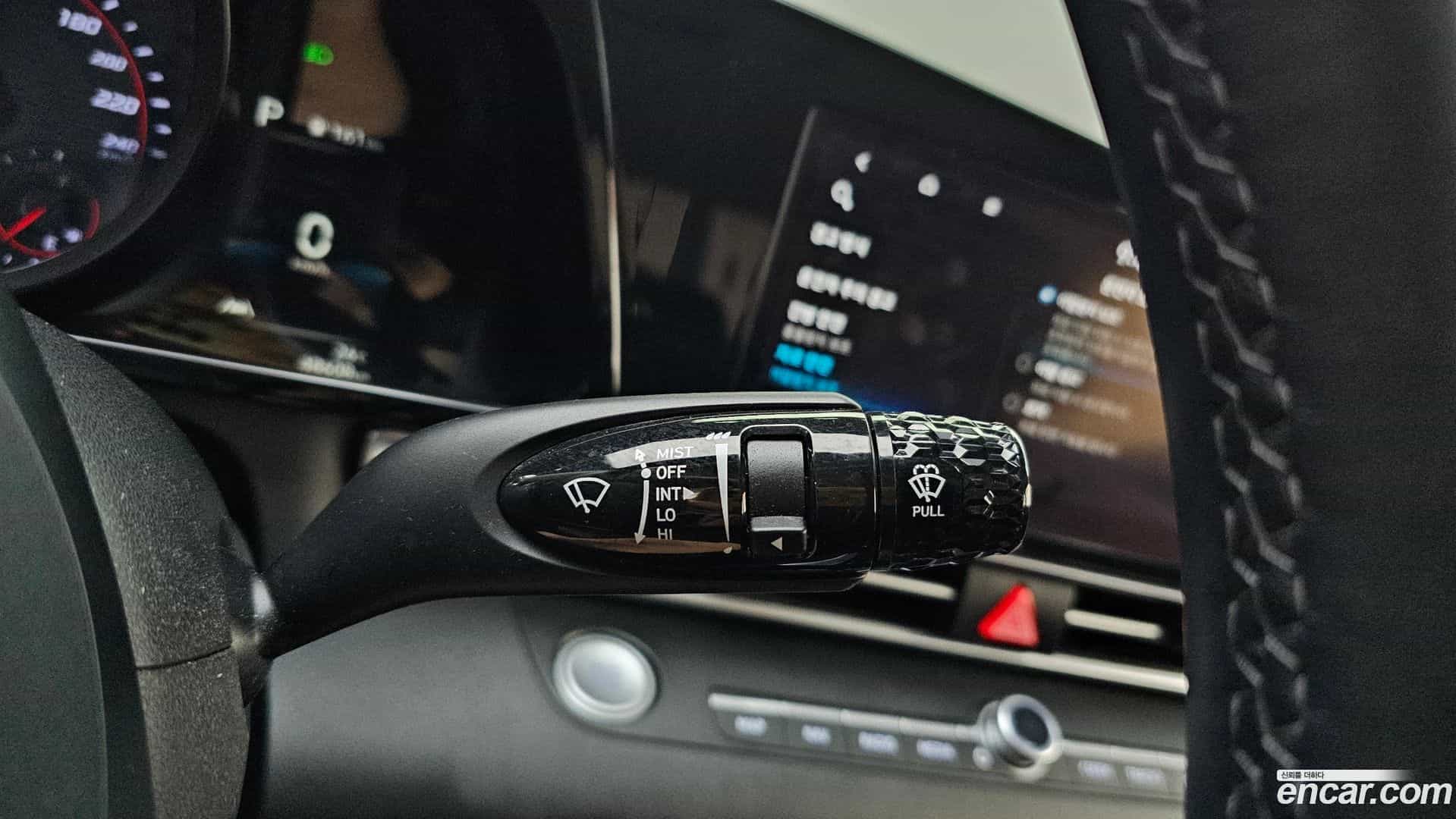 AVANTE Hyundai 2021.5-OPTION-040