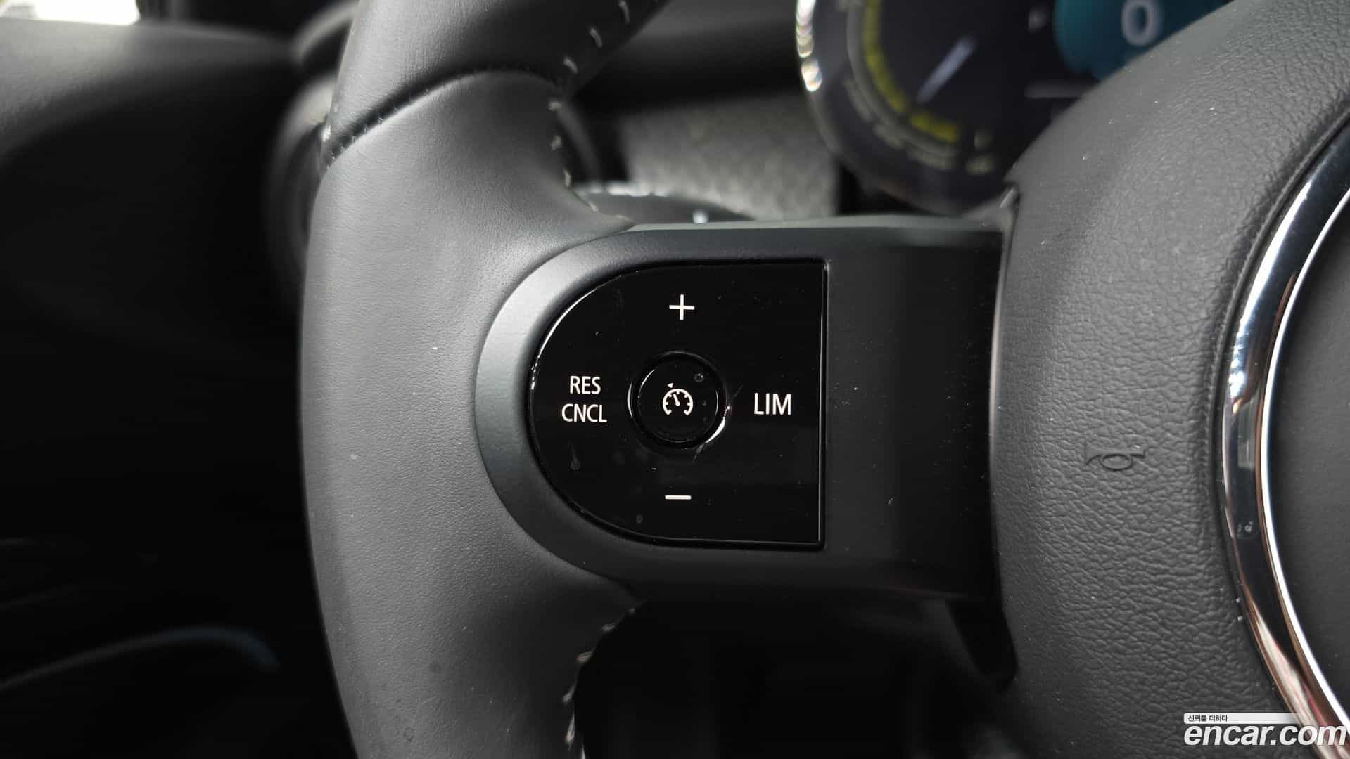 Cooper Mini 2023.5-OPTION-020