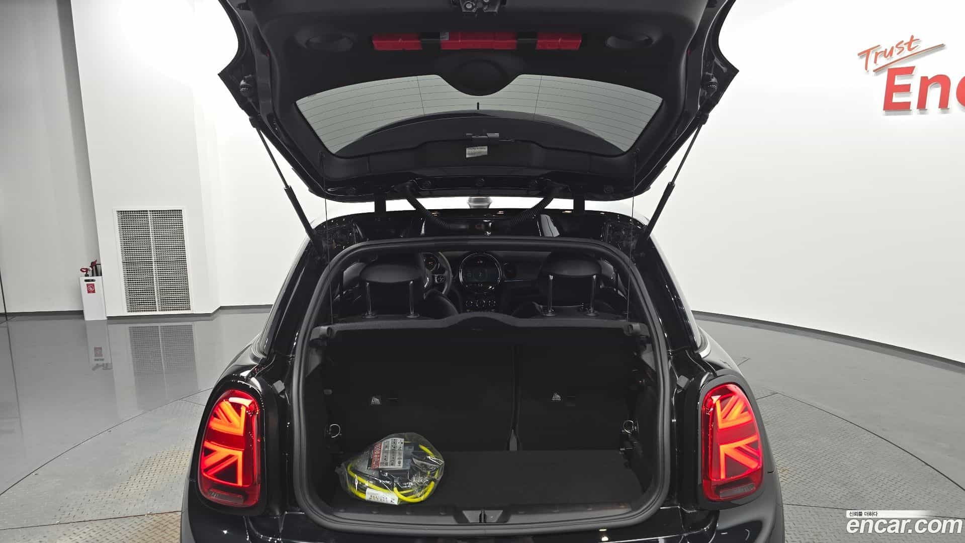 Cooper Mini 2023.5-OPTION-024