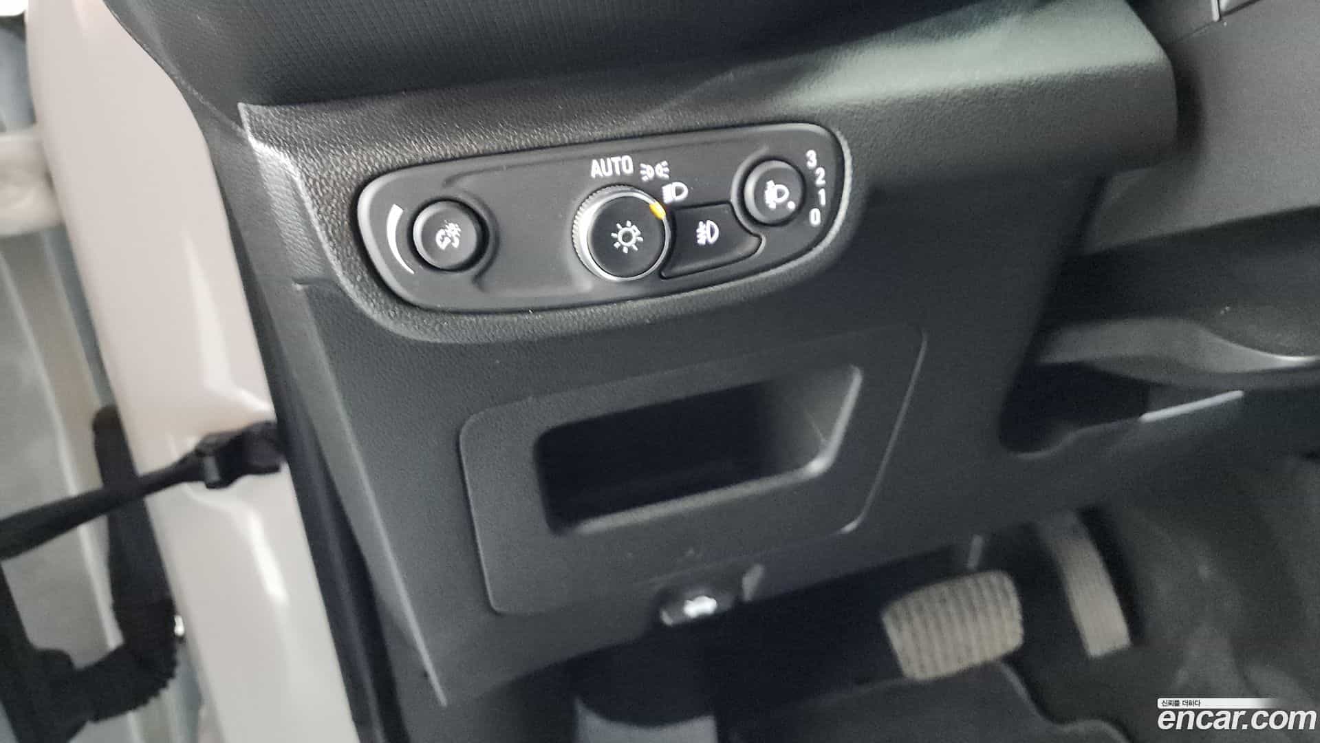 Trailblazer Chevrolet 2021.2-OPTION-041