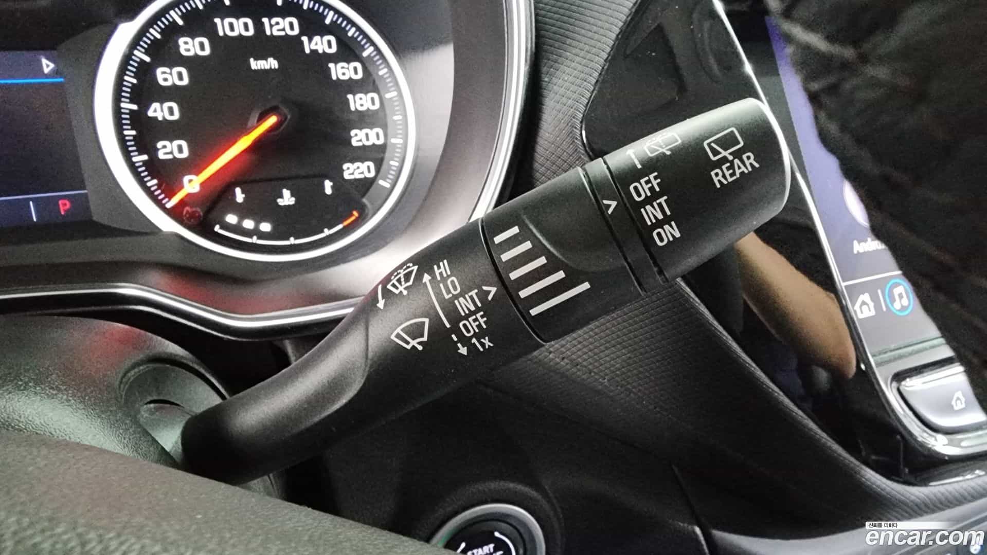 Trailblazer Chevrolet 2021.2-OPTION-042