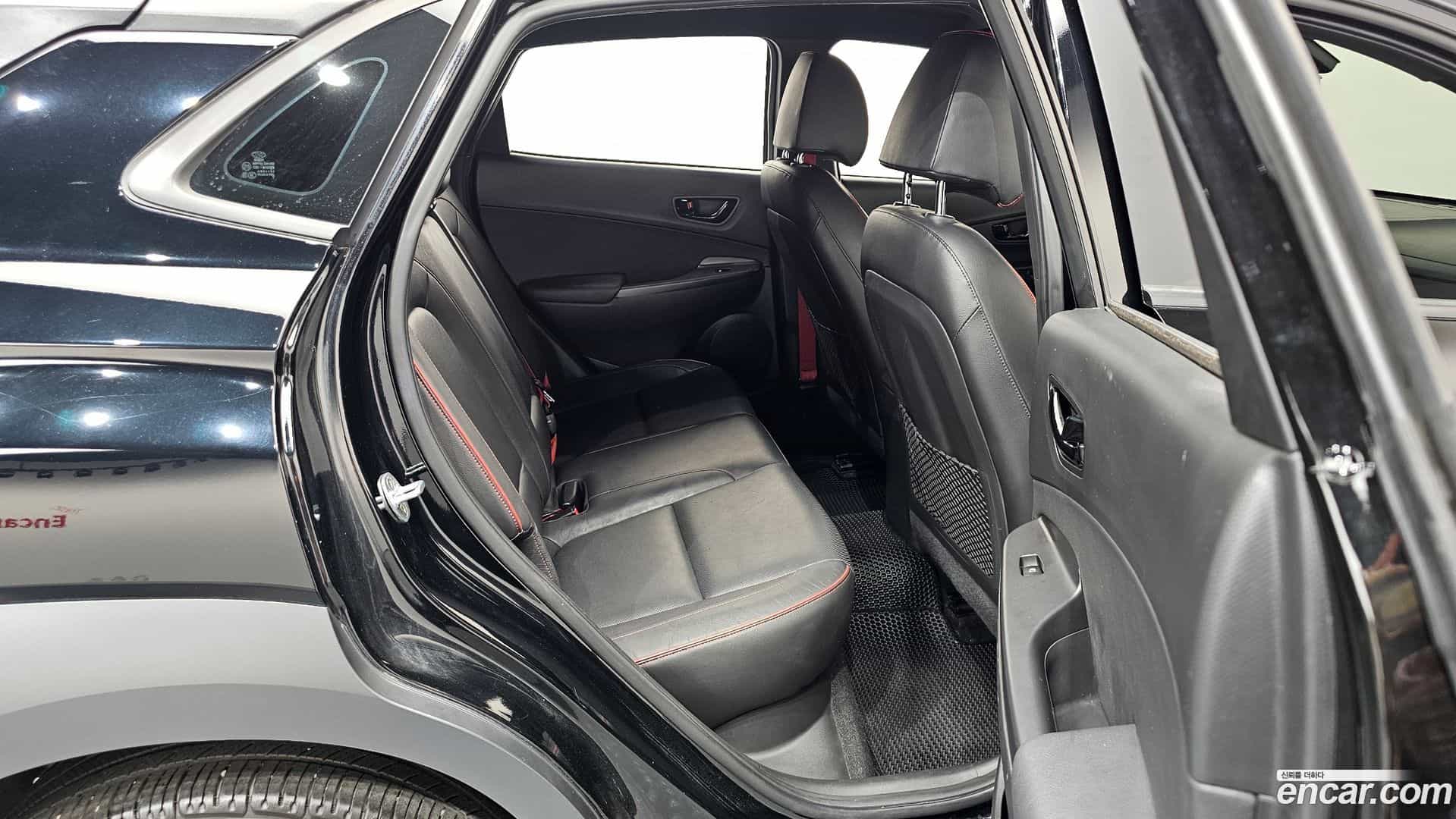 Kona Hyundai 2017.9-OPTION-015