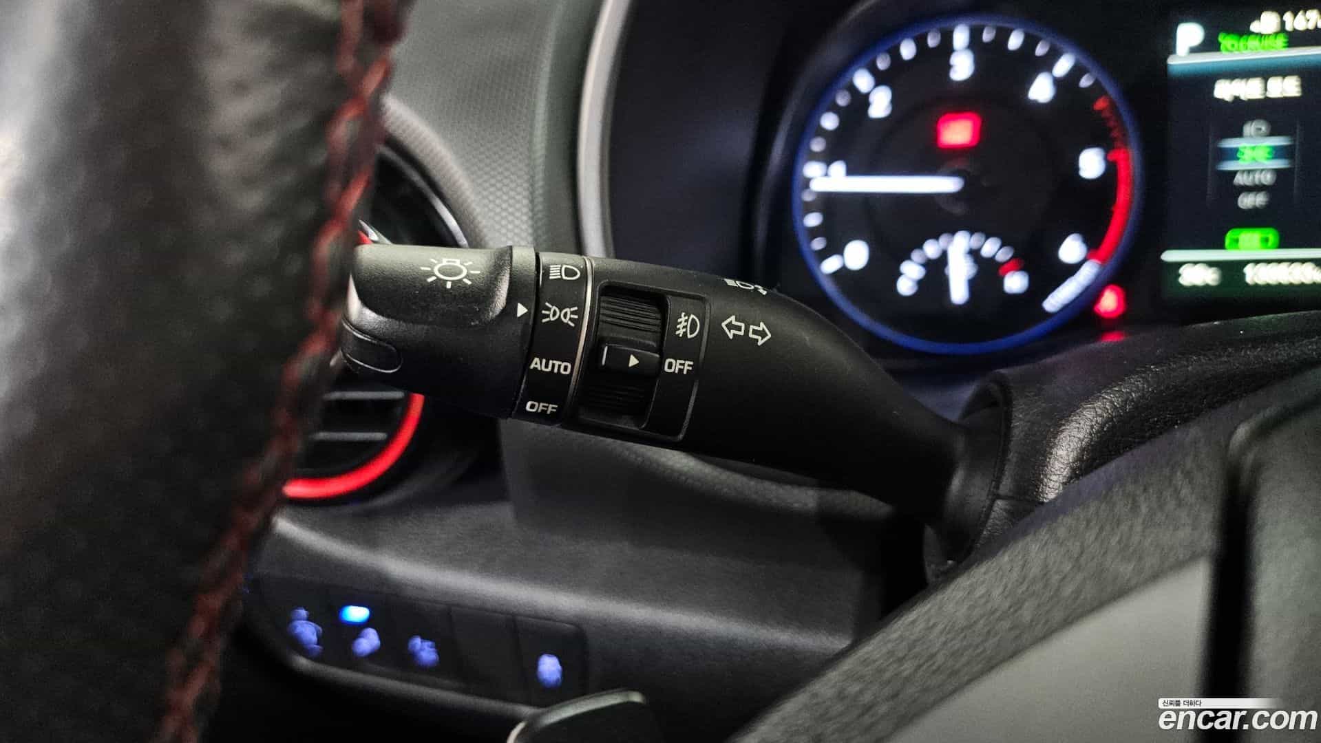 Kona Hyundai 2017.9-OPTION-021