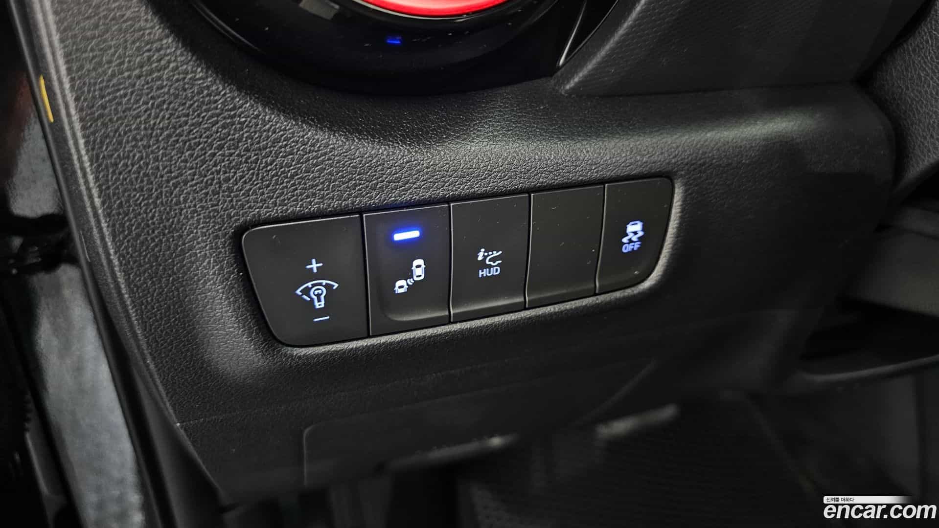 Kona Hyundai 2017.9-OPTION-024
