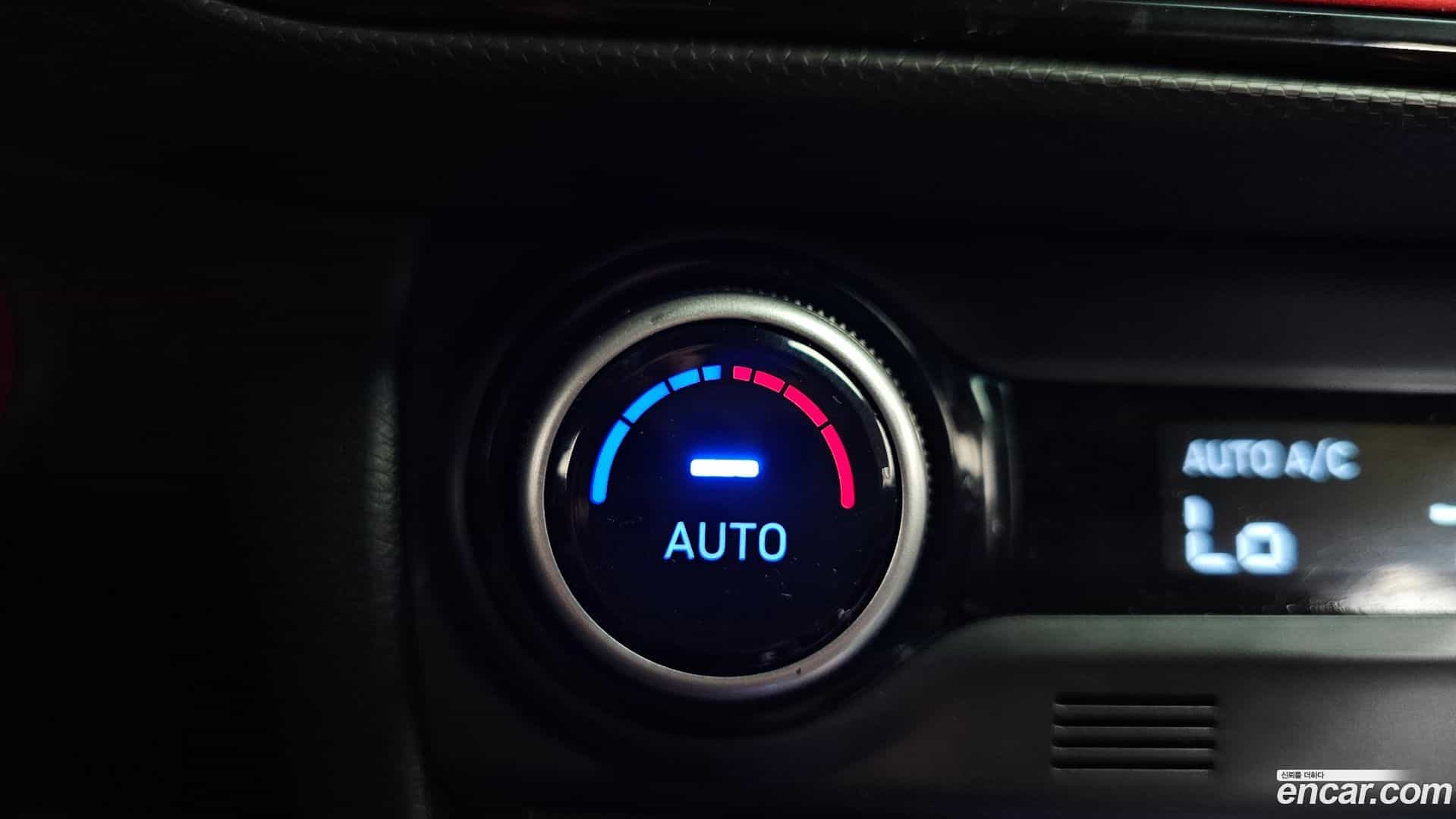 Kona Hyundai 2017.9-OPTION-041
