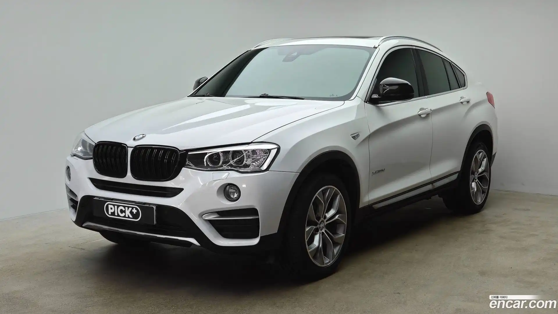 X4 BMW 2015.10-OUTER-001