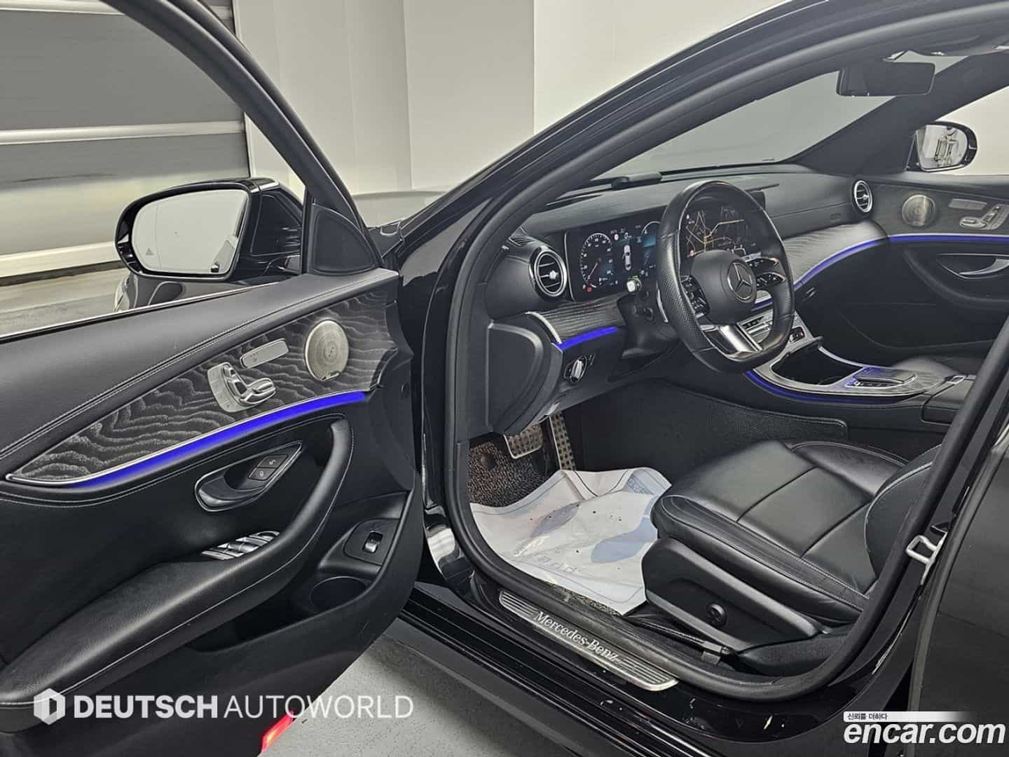 E-Class Mercedes-Benz 2021.11-OPTION-015