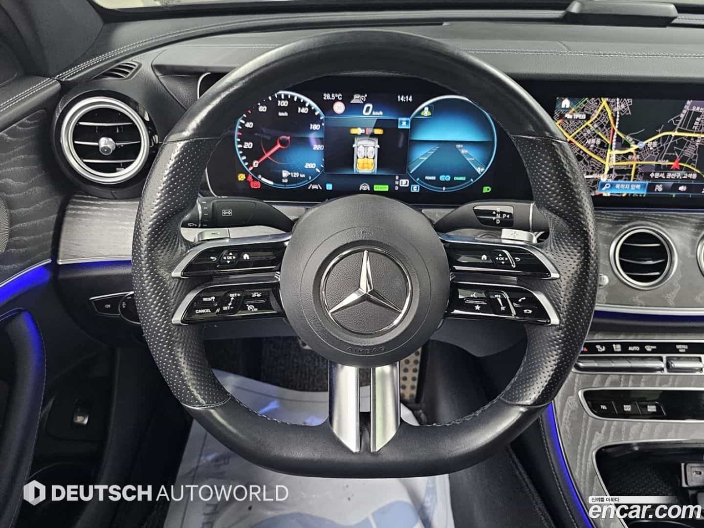 E-Class Mercedes-Benz 2021.11-OPTION-017