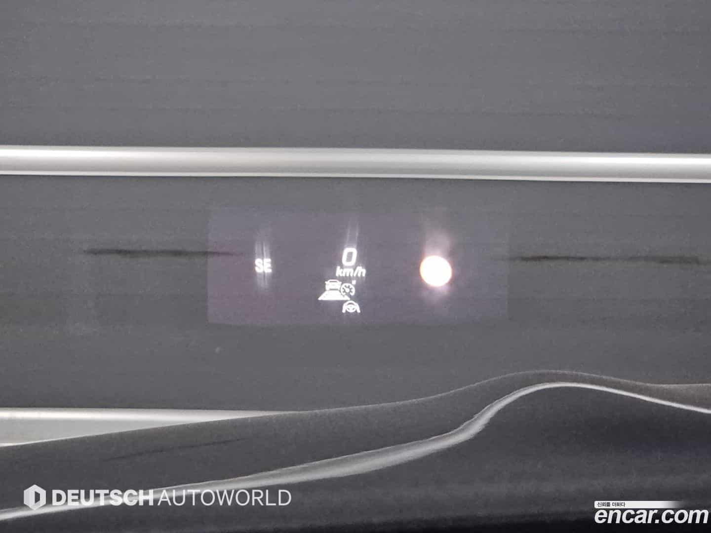 E-Class Mercedes-Benz 2021.11-OPTION-021