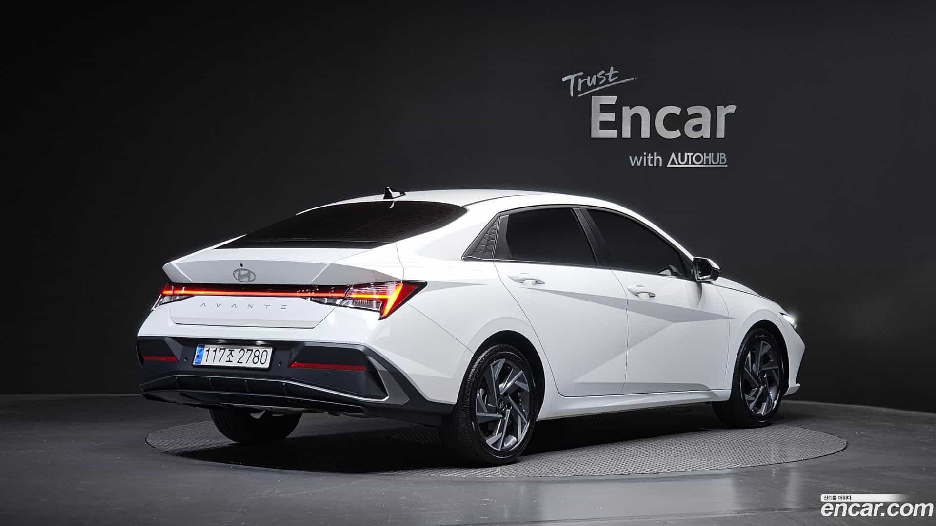 AVANTE Hyundai 2025.0-OUTER-002