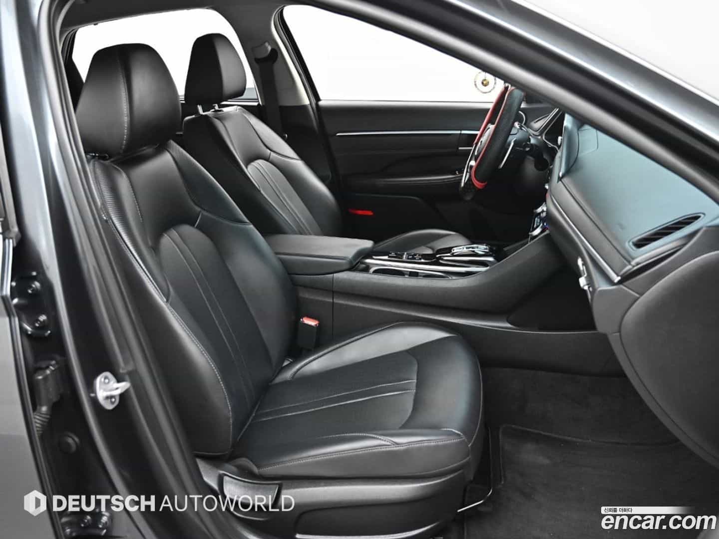 Sonata Hyundai 2023.1-INNER-010