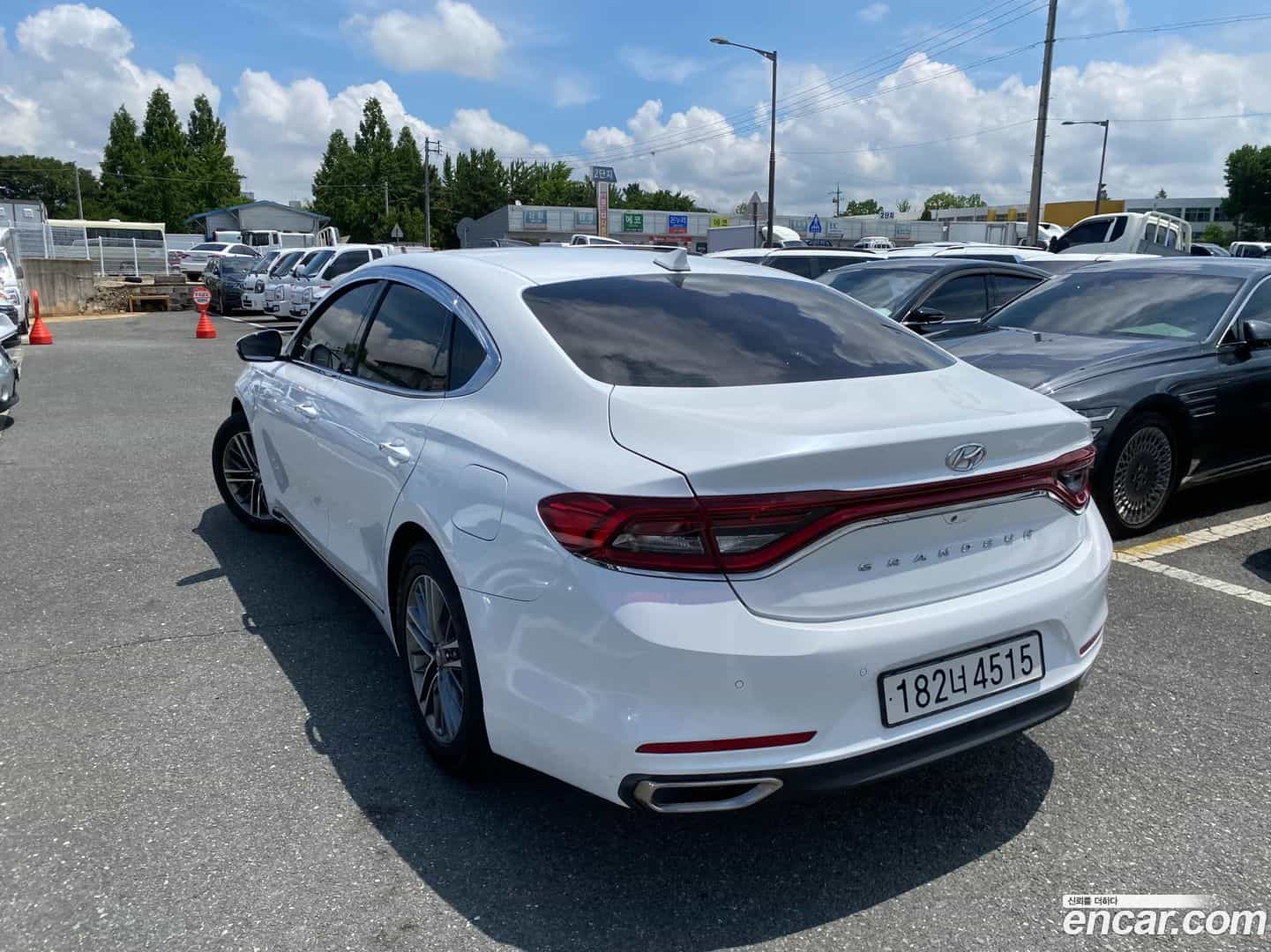 Grandeur Hyundai 2019.9-OUTER-003