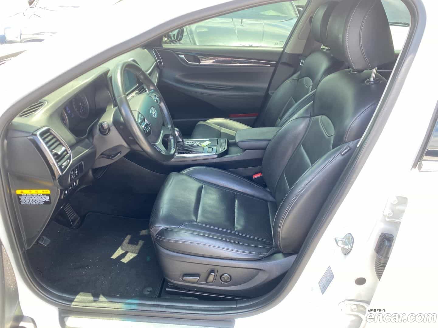 Grandeur Hyundai 2019.9-OPTION-017